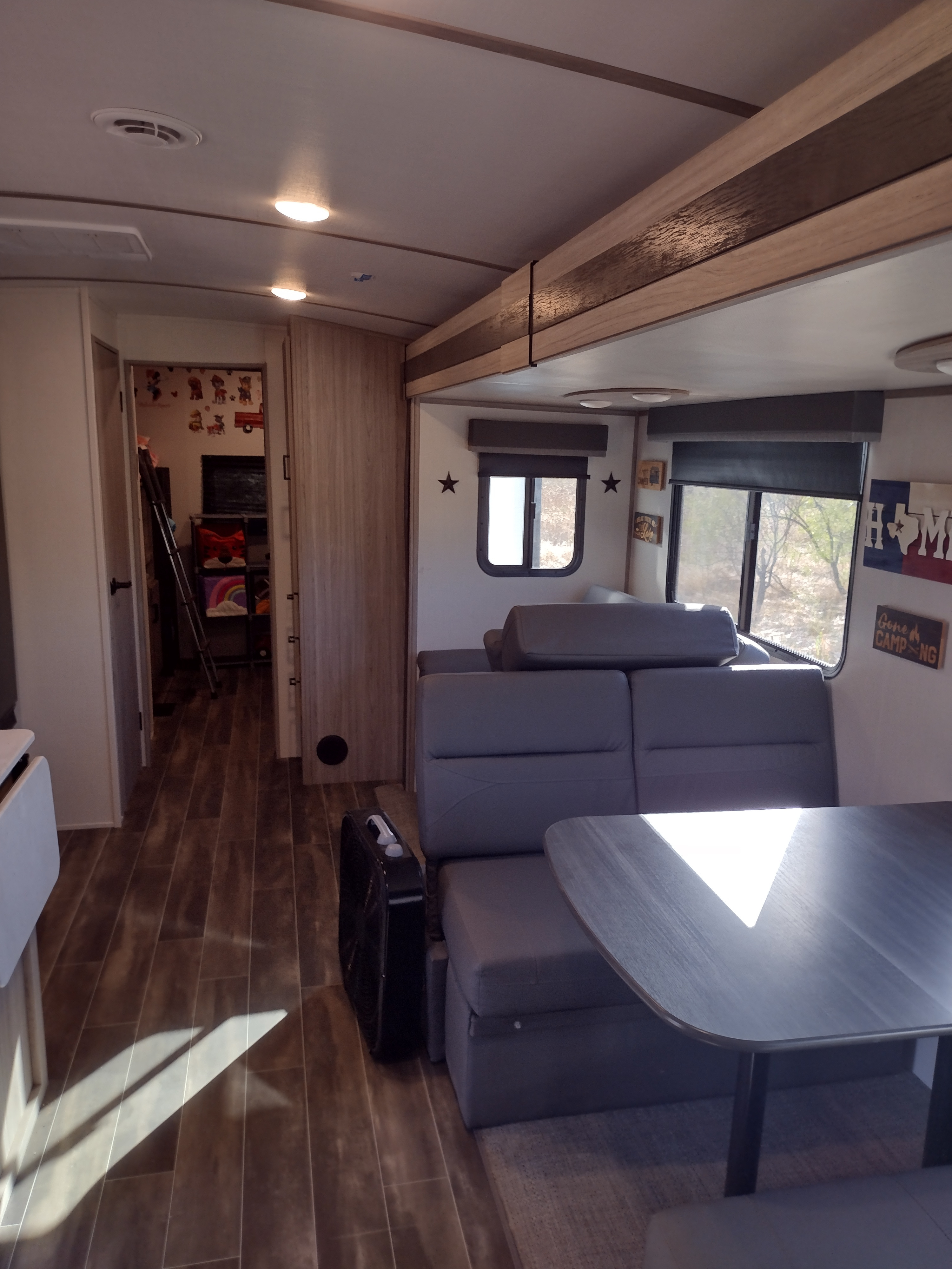 Travel trailer RV Rental 