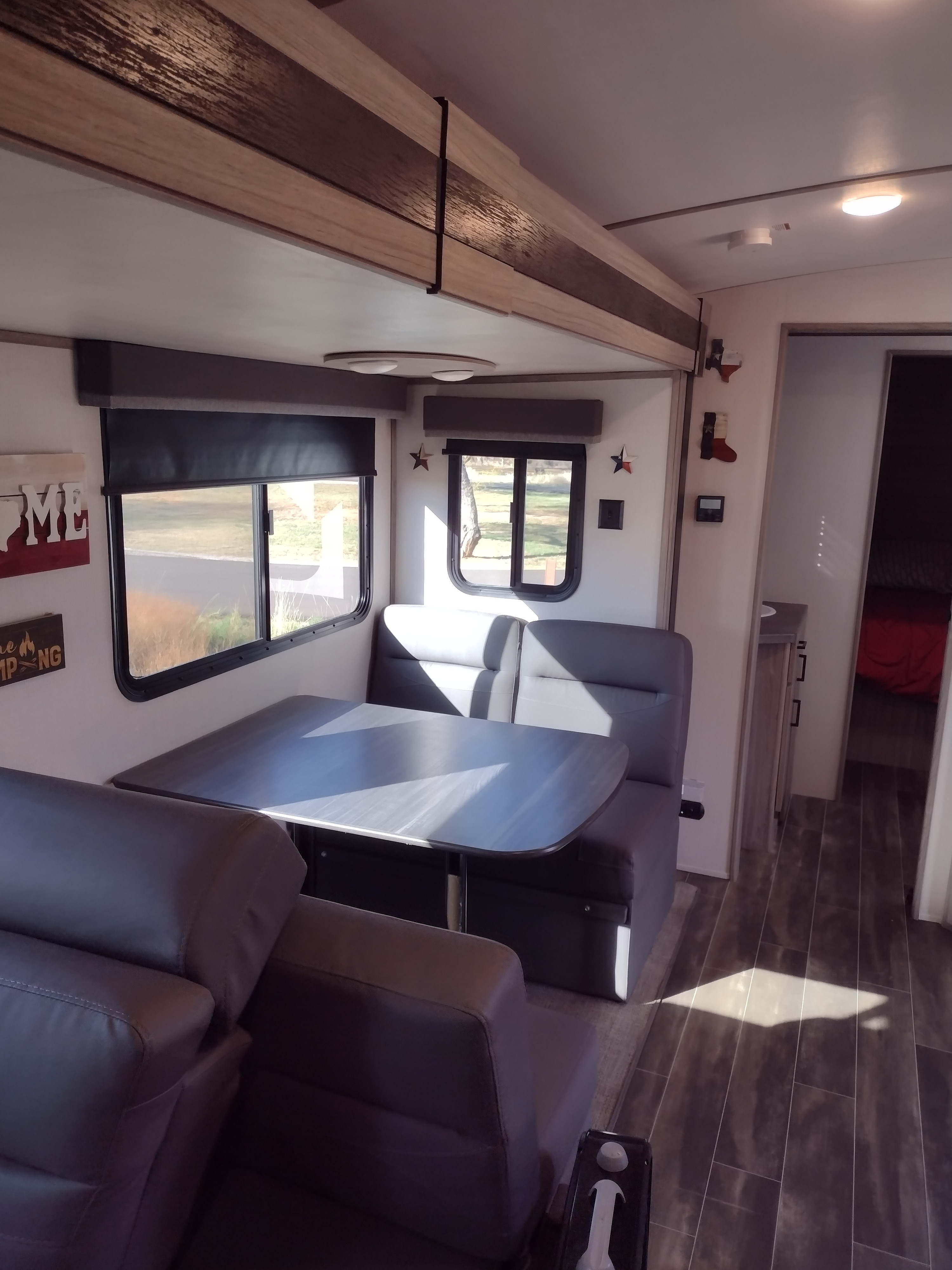 Travel trailer RV Rental 