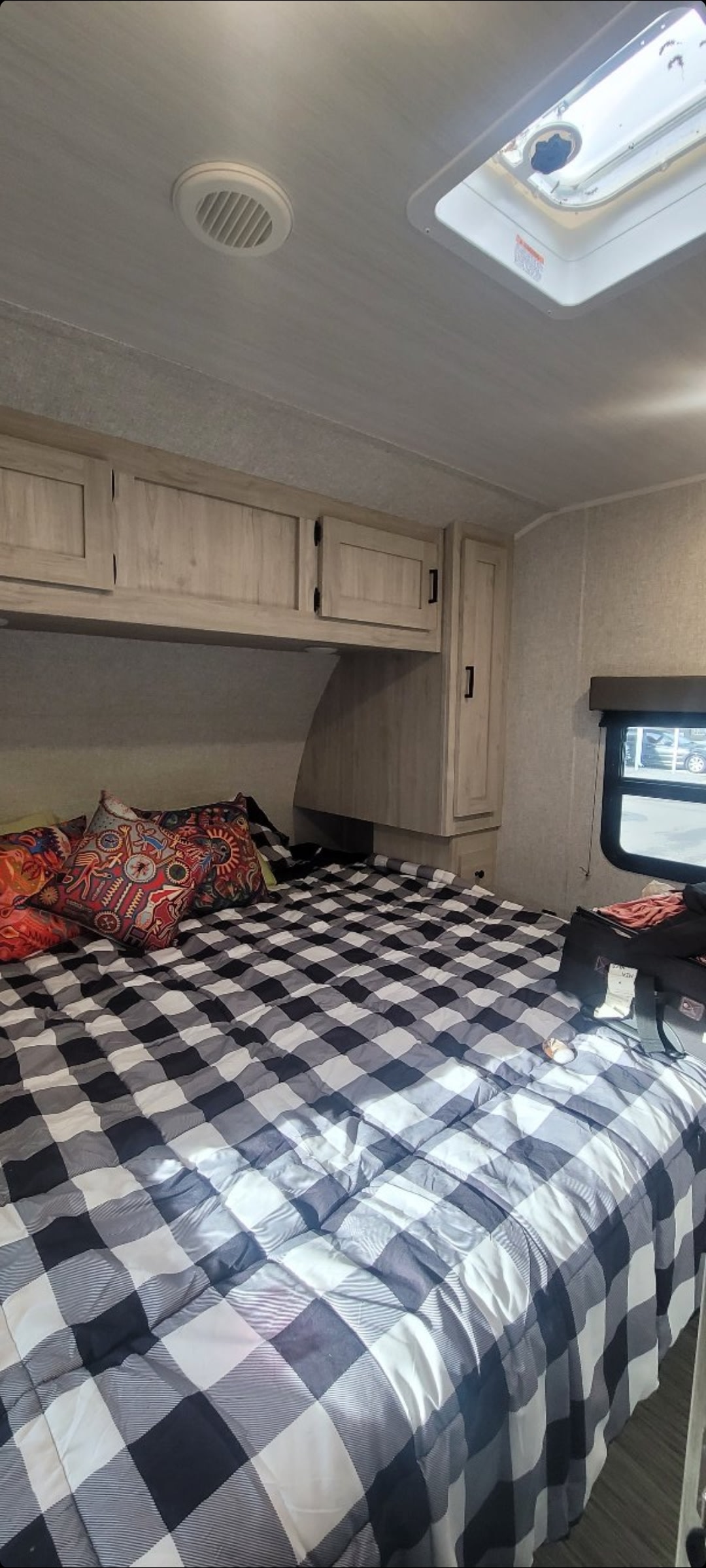 Travel trailer RV Rental 