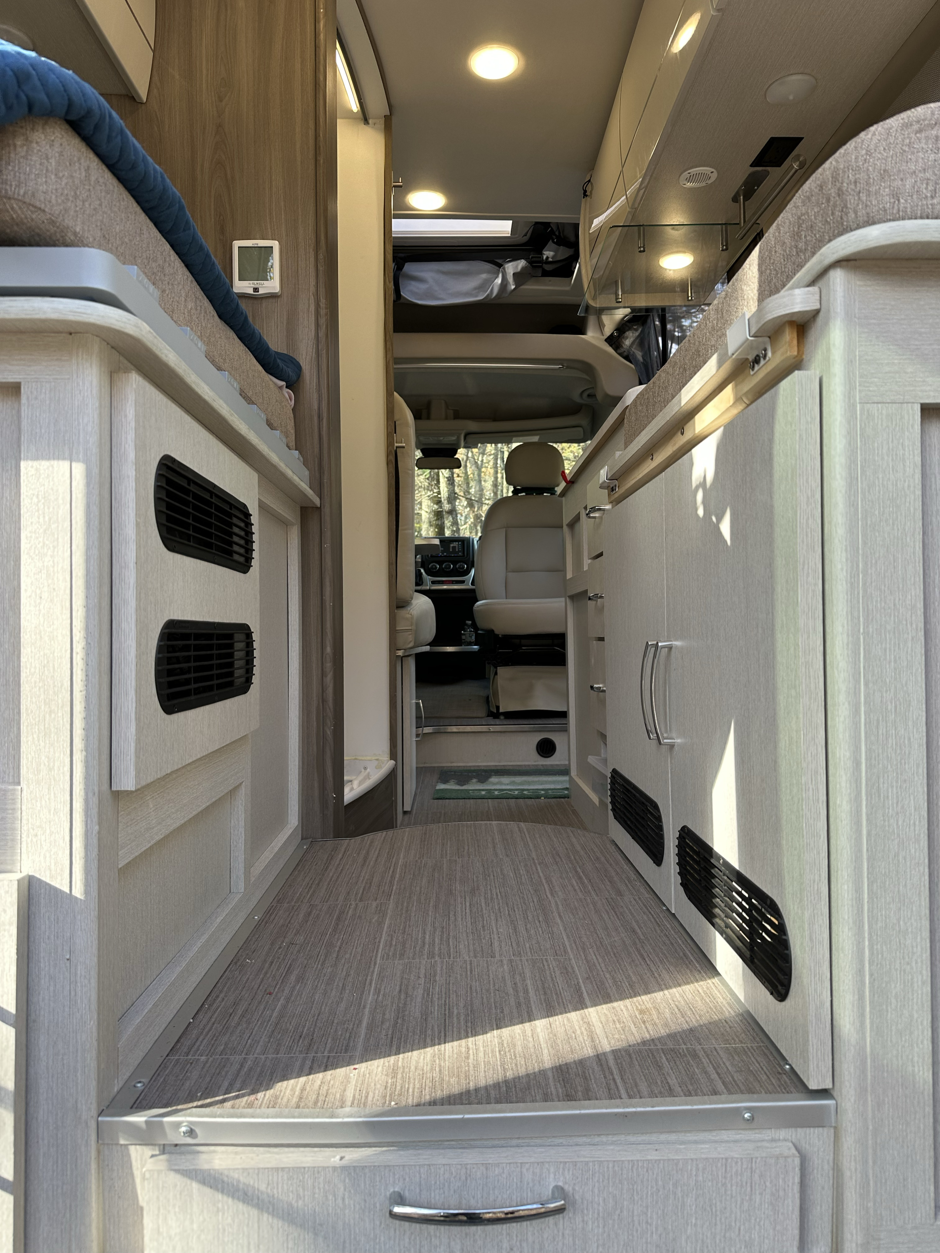 Camper van RV Rental 