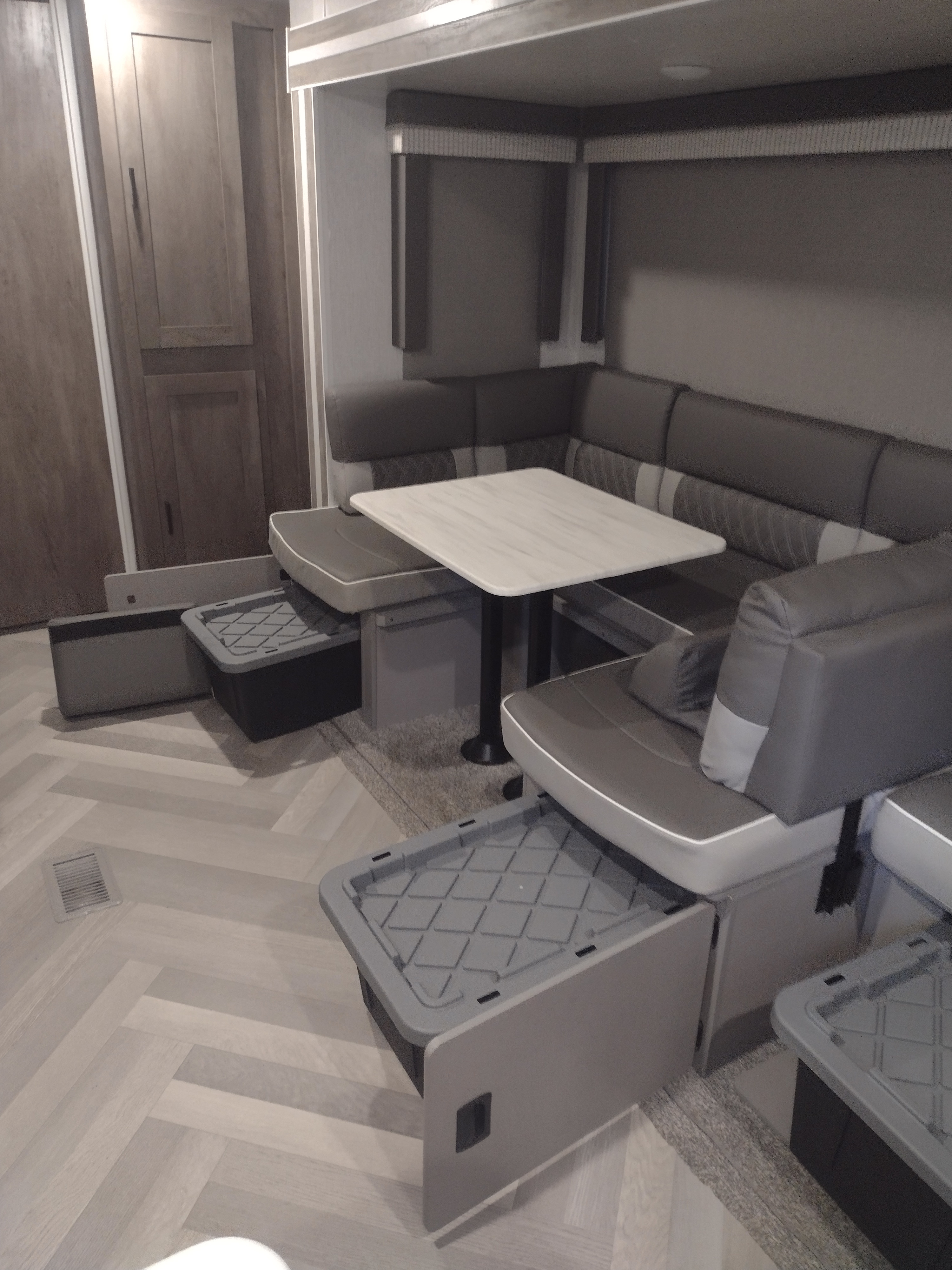 Travel trailer RV Rental 