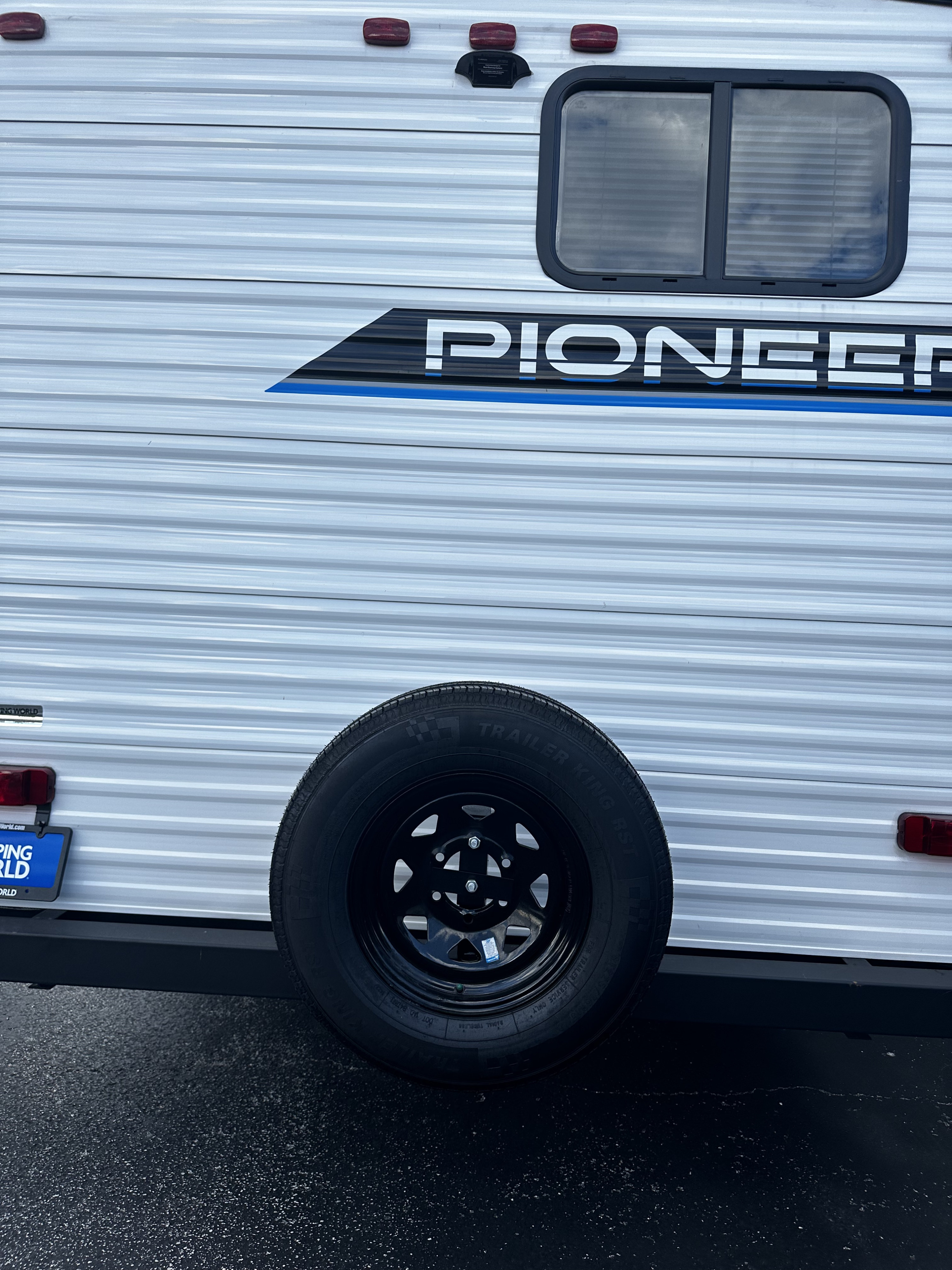 Travel trailer RV Rental 