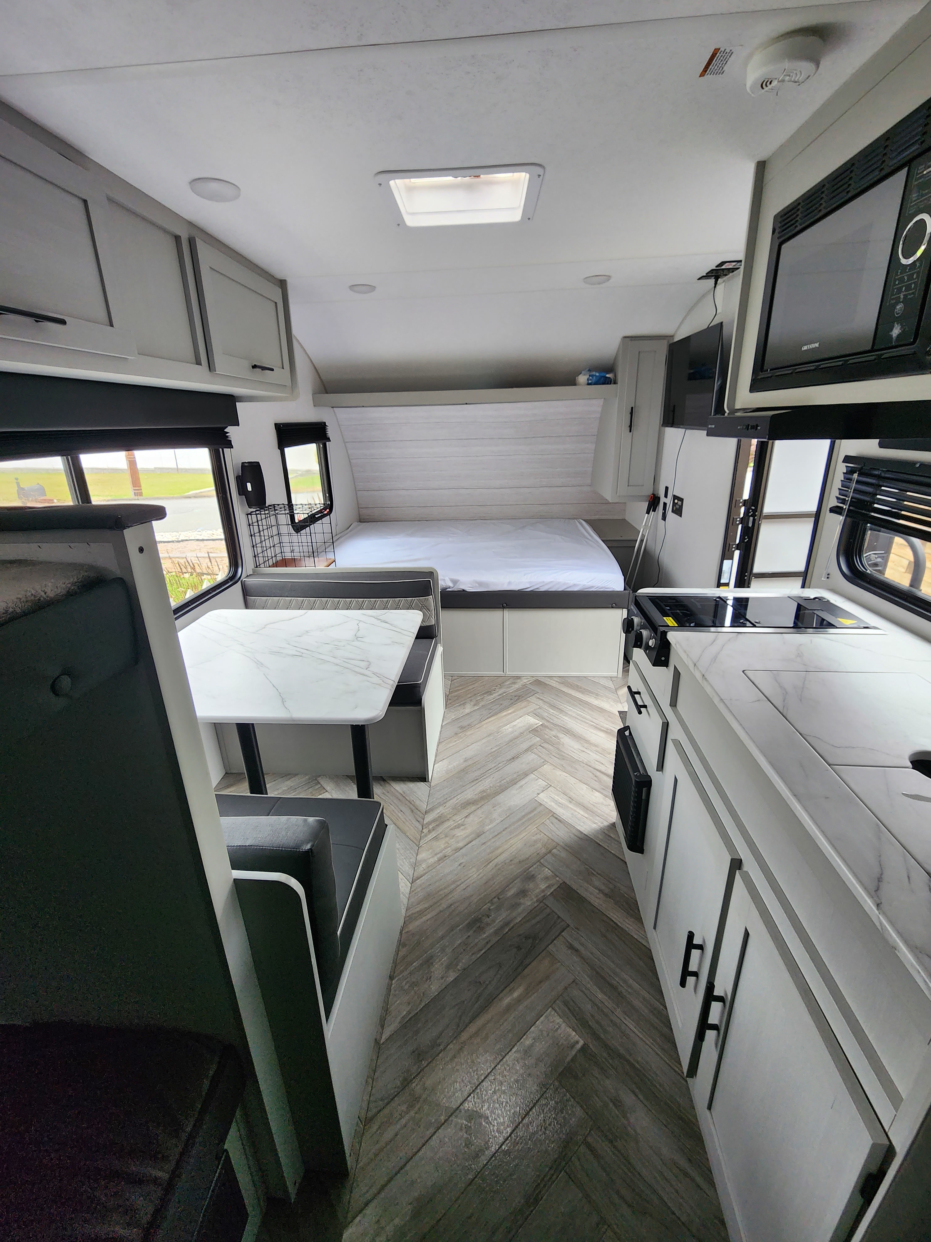 Travel trailer RV Rental 