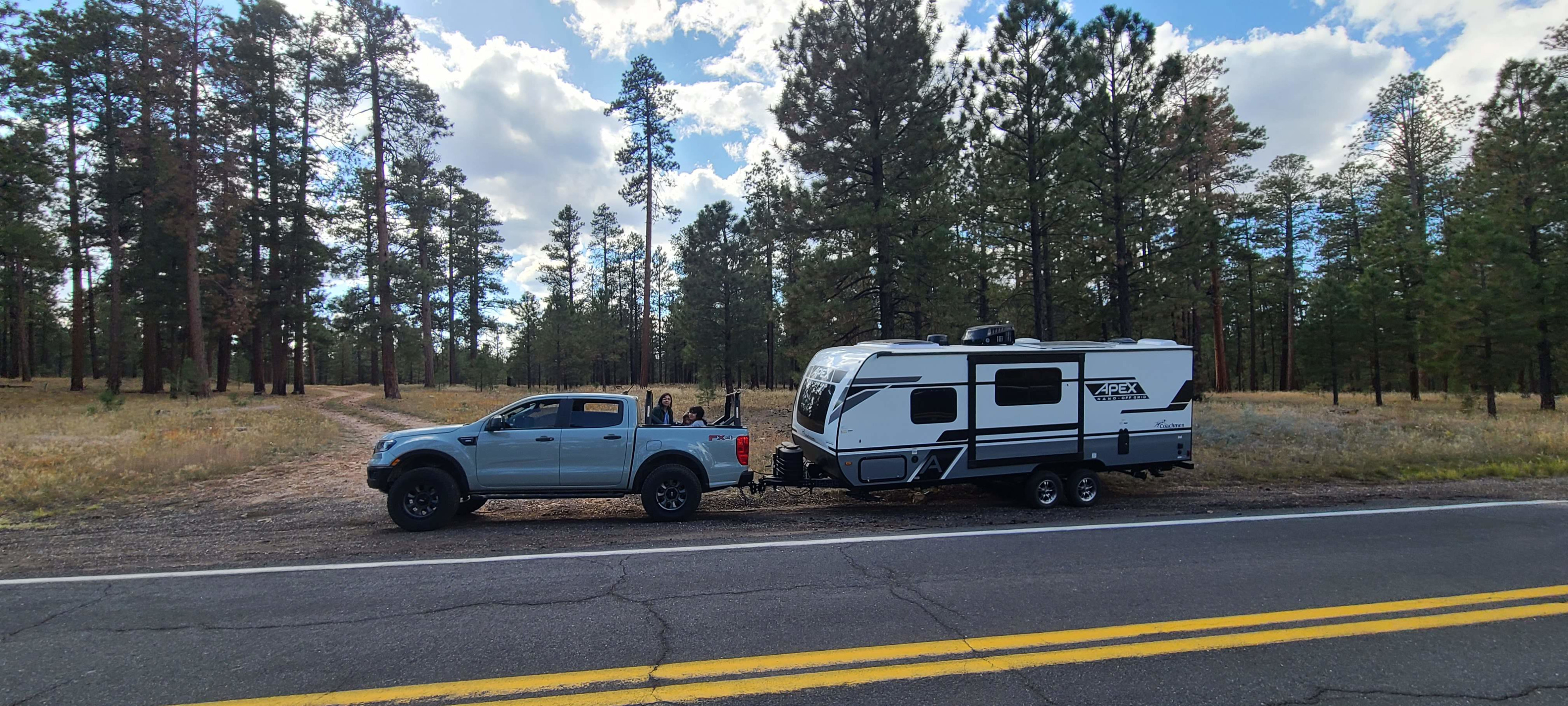 Travel trailer RV Rental 