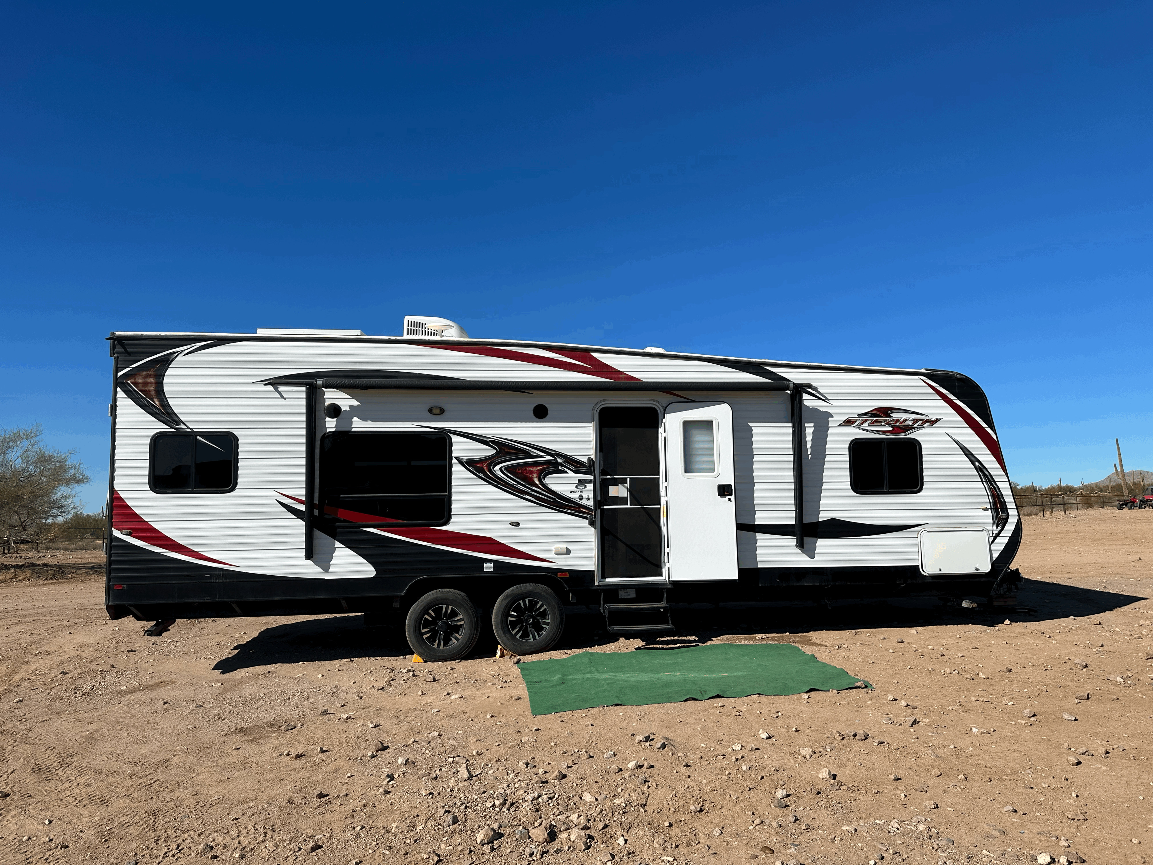 Toy hauler RV Rental 