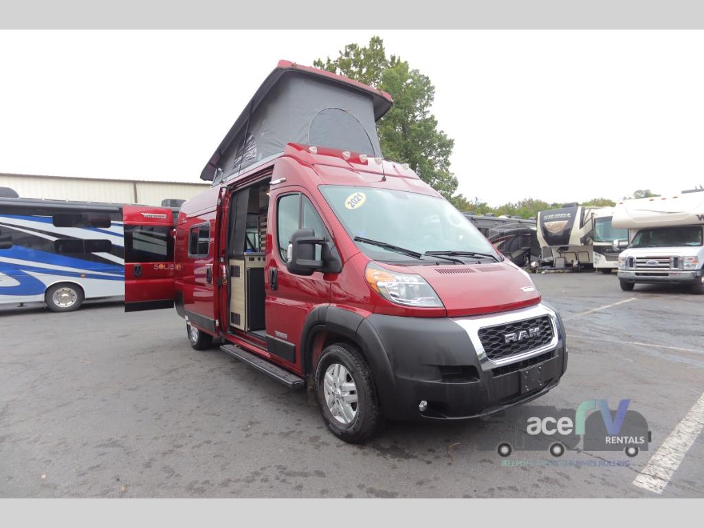 RV 19: 2021 Winnebago Solis 59PX