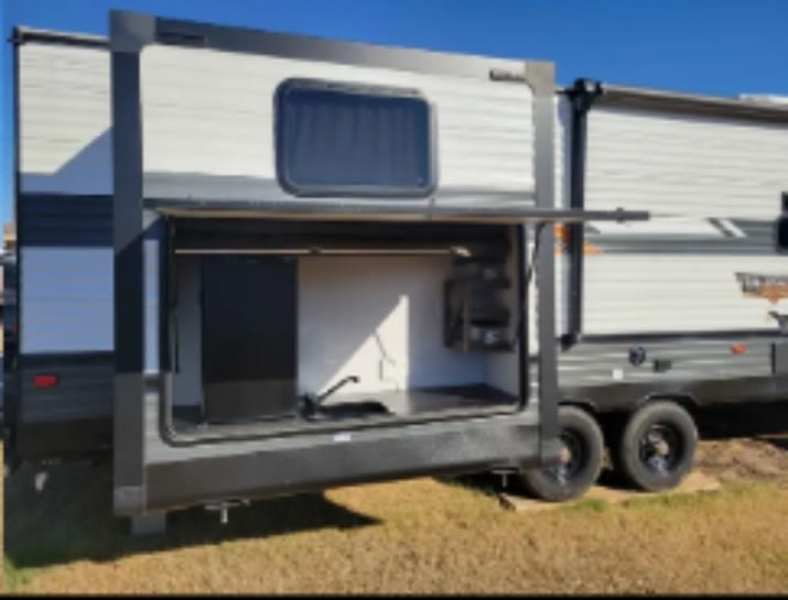 Travel trailer RV Rental 