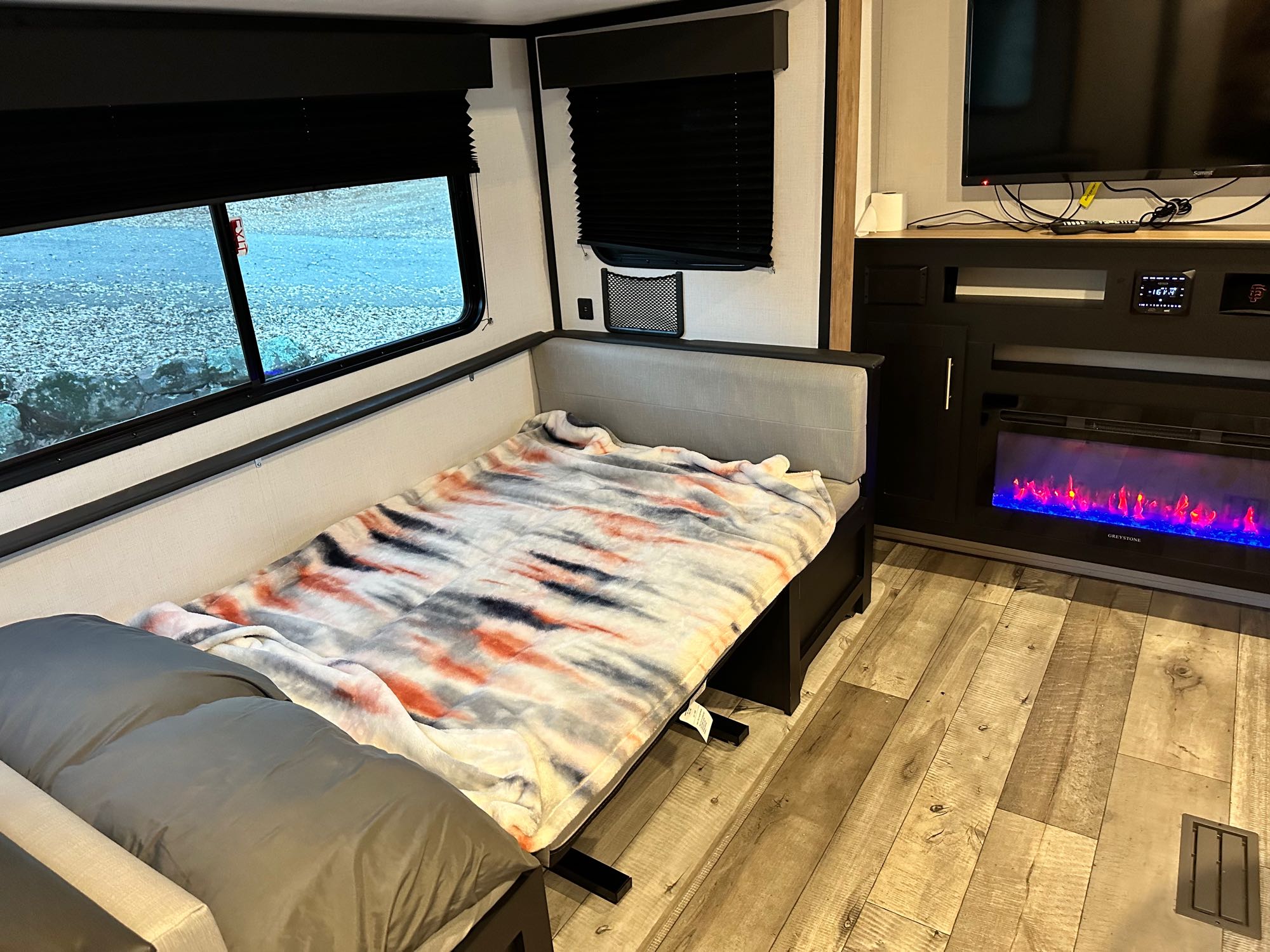 Travel trailer RV Rental 
