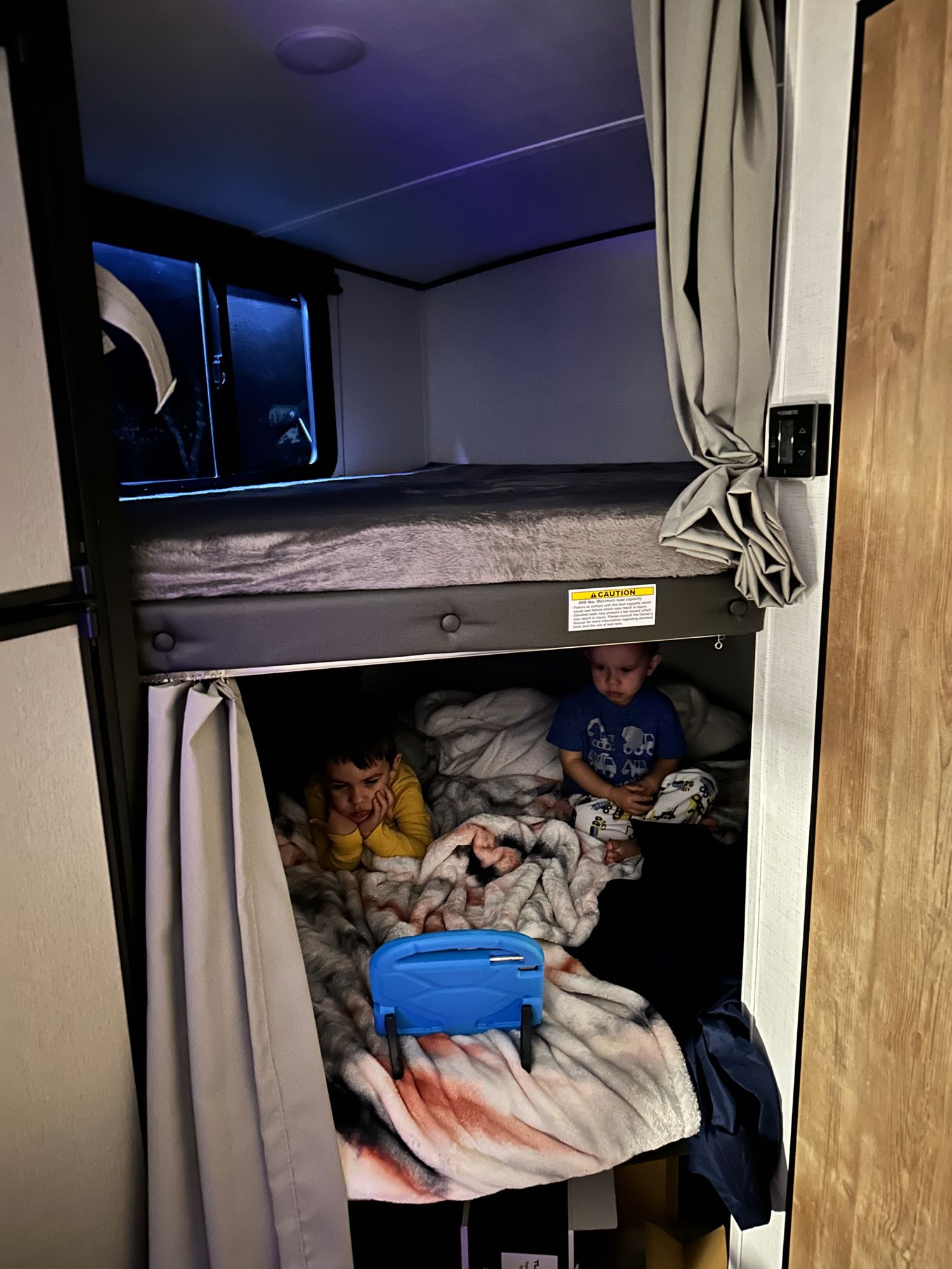 Travel trailer RV Rental 