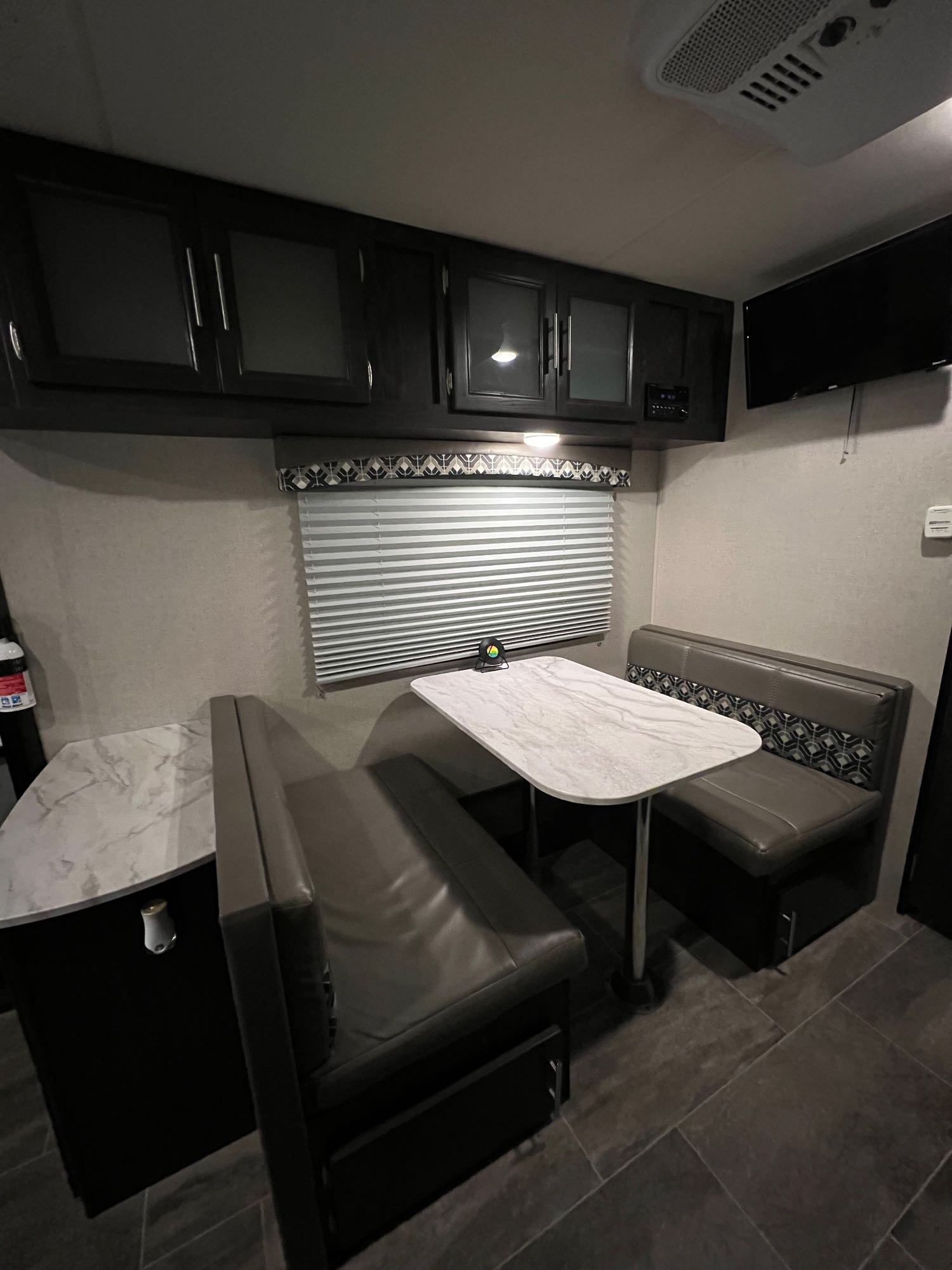 Travel trailer RV Rental 