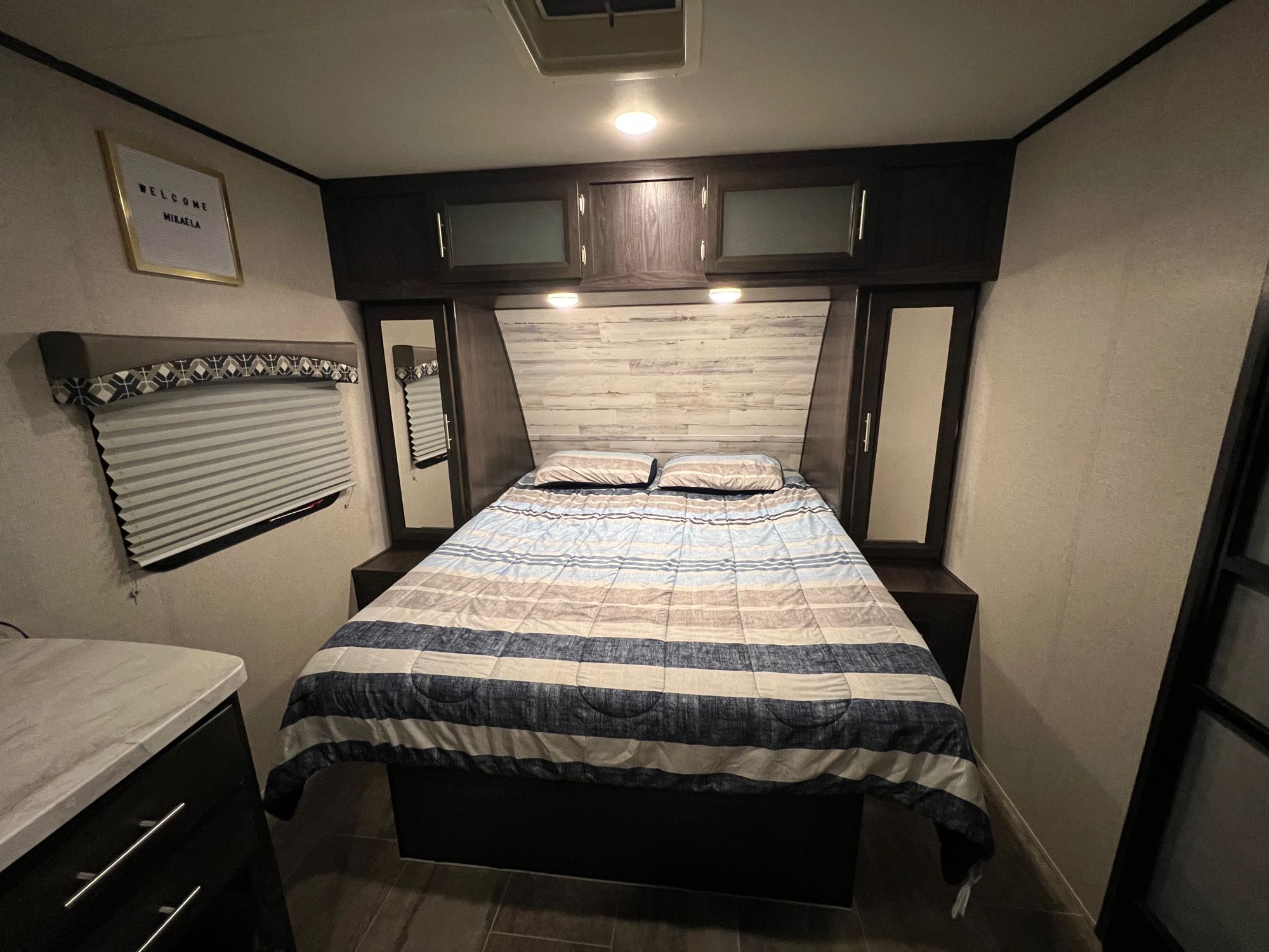 Travel trailer RV Rental 