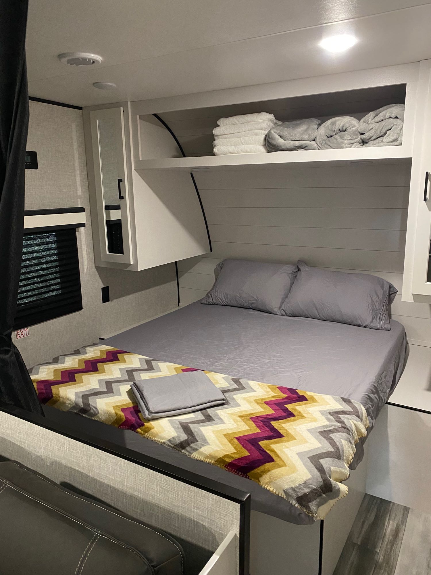 Travel trailer RV Rental 