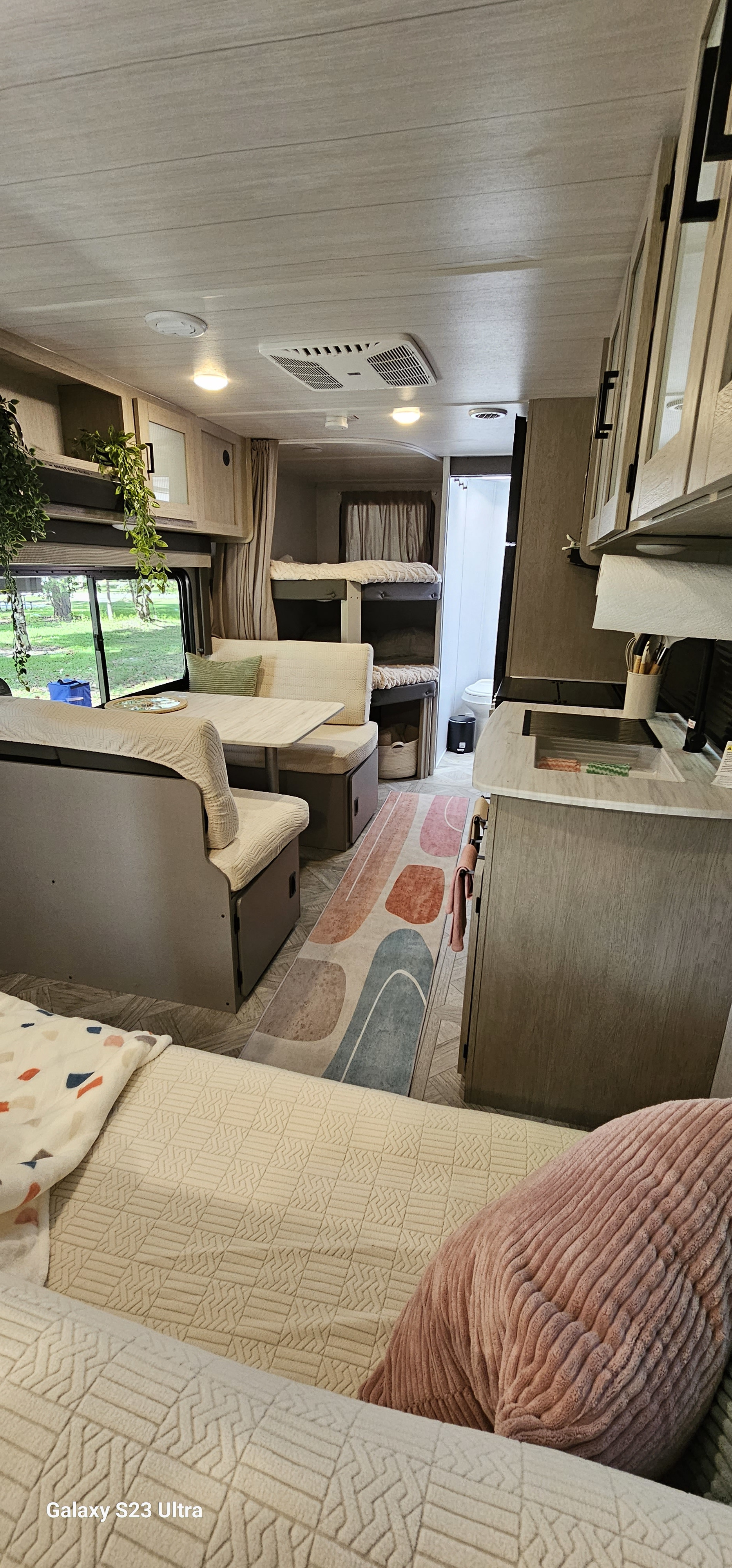 Travel trailer RV Rental 