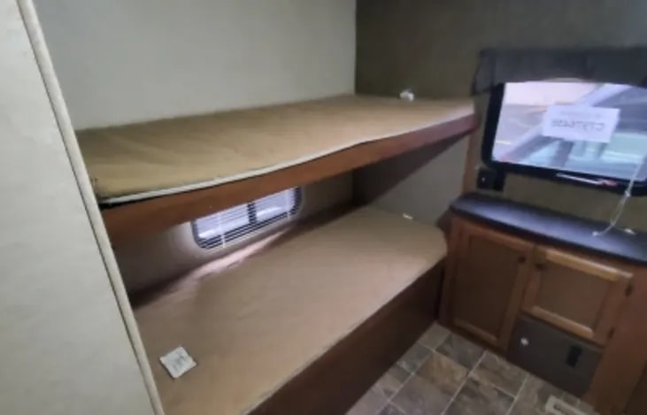 Heartland RVs Prowler 2014