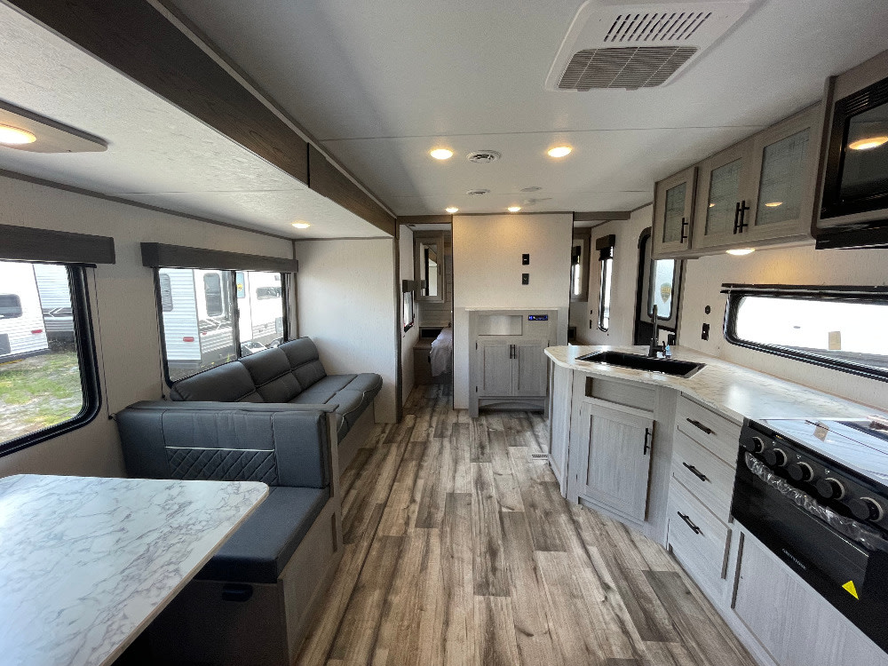 Travel trailer RV Rental 