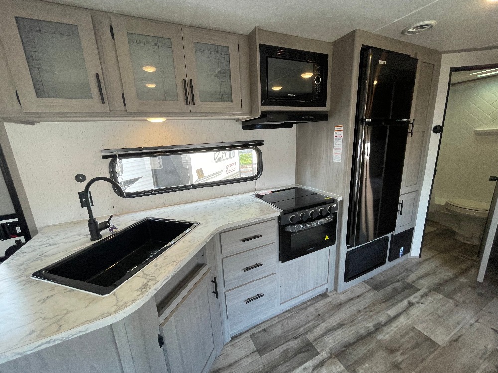 Travel trailer RV Rental 