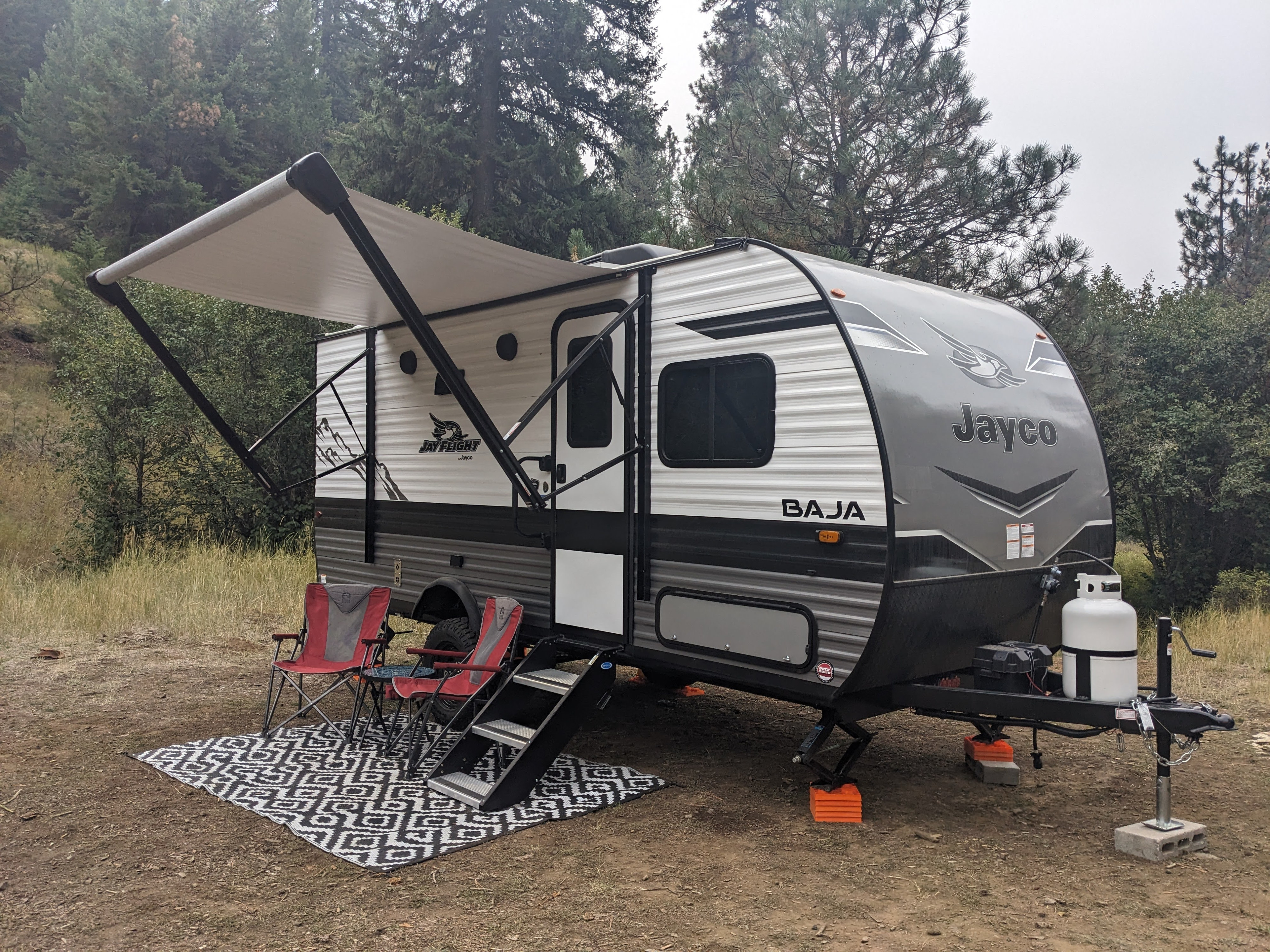 Betty Lou - 2023 Jayco Jay Flight SLX Baja Edition
