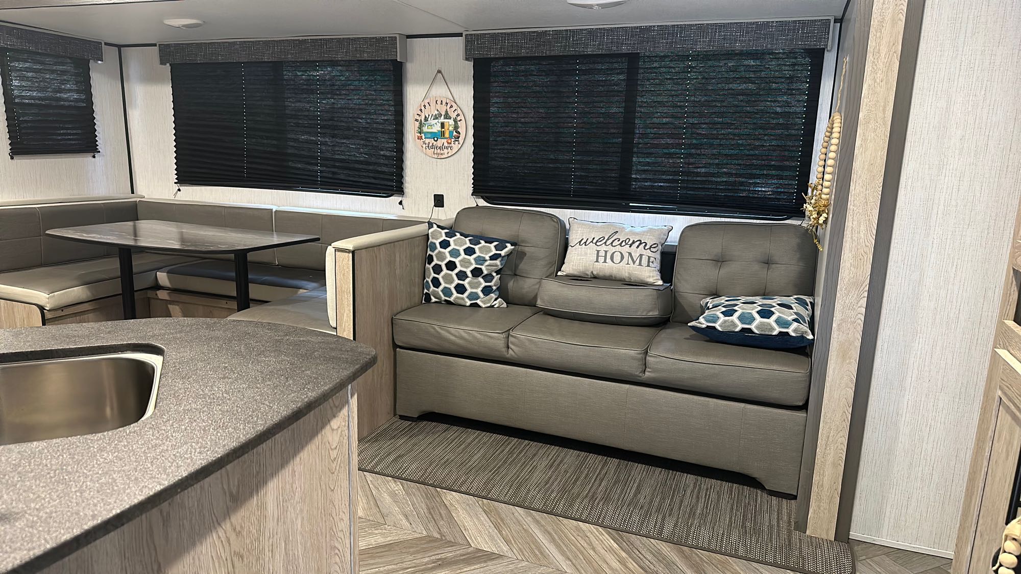 Travel trailer RV Rental 
