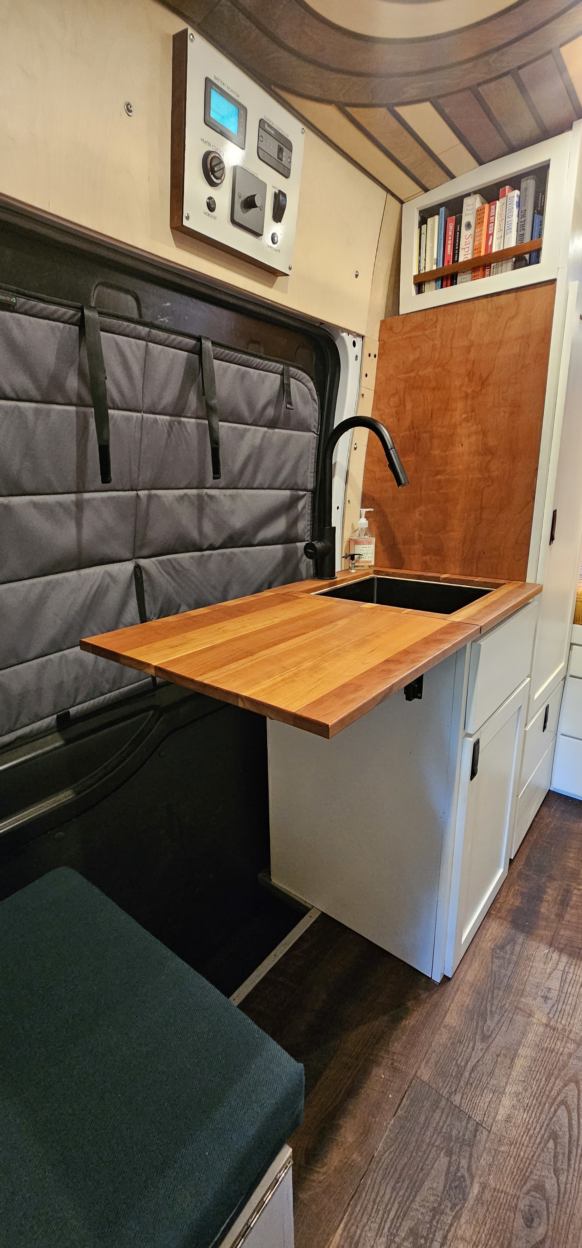Camper van RV Rental 