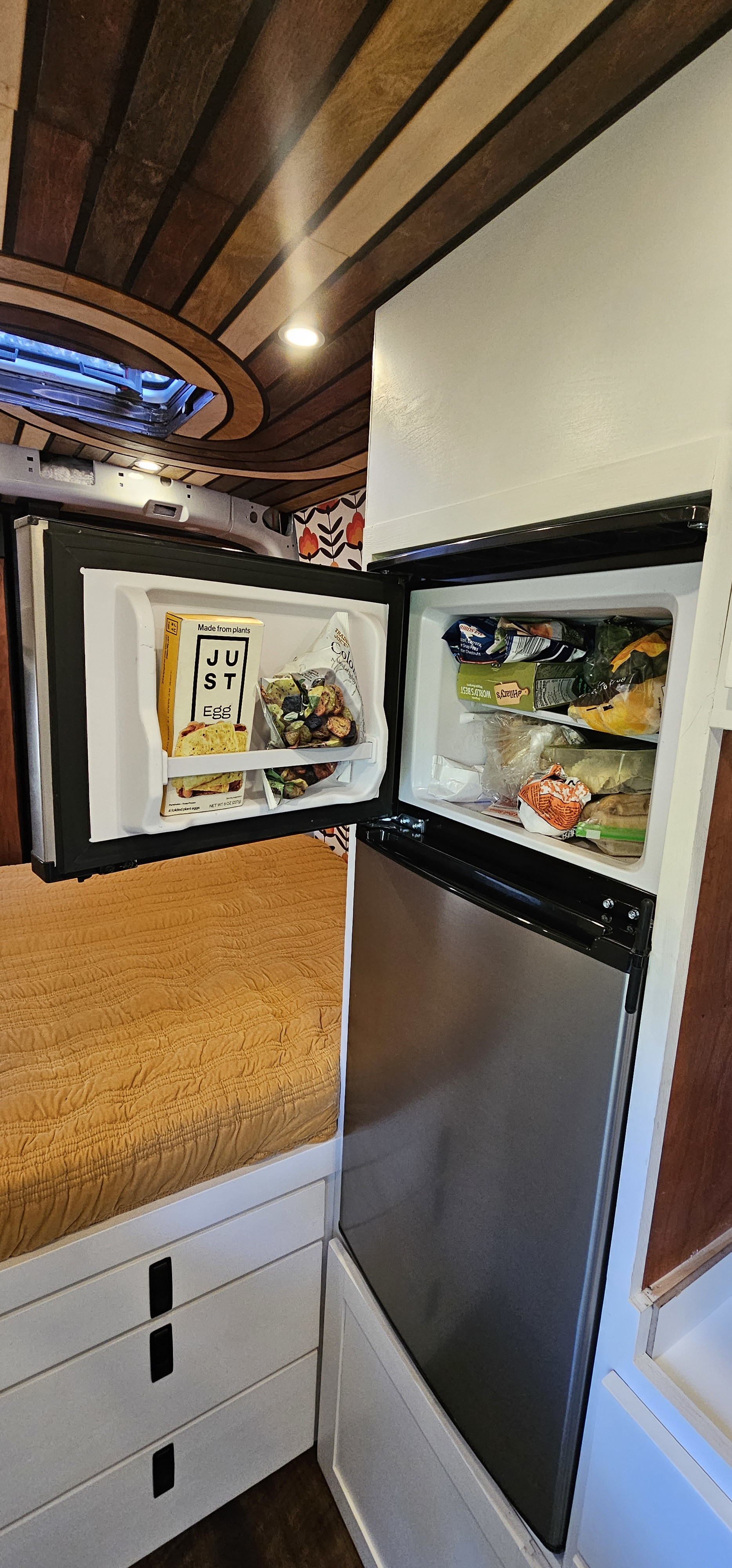 Camper van RV Rental 