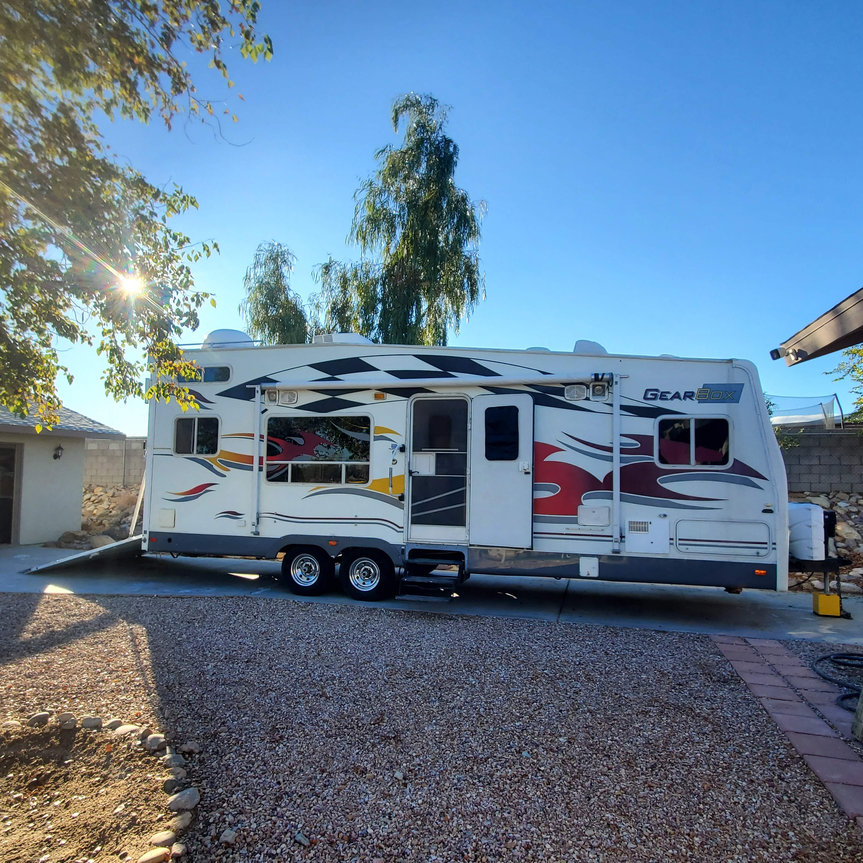 2006 Forest River Sandpiper Sport Toy