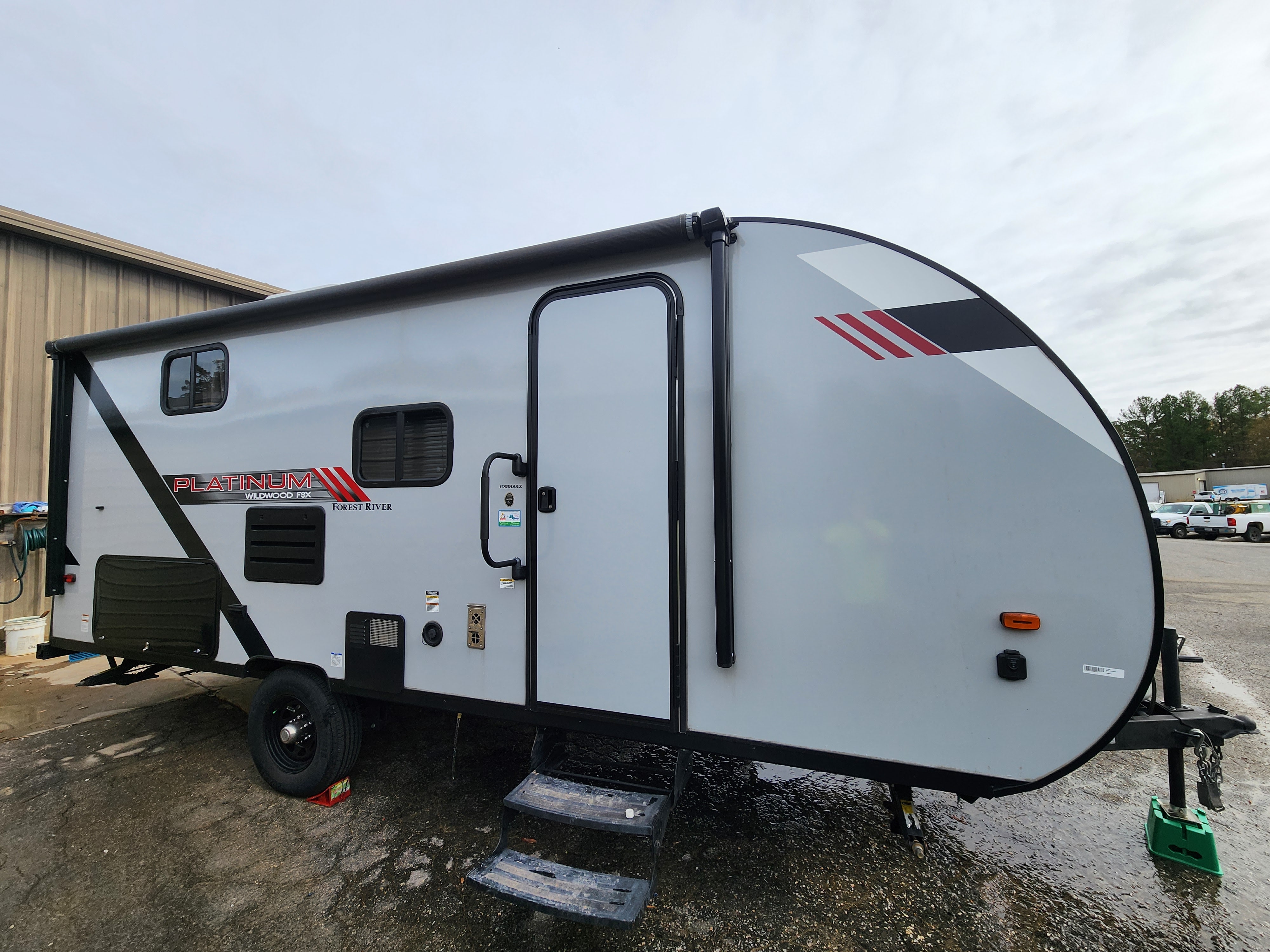 2021 Forest River Wildwood FSX Platinum Travel trailer in Irmo, SC