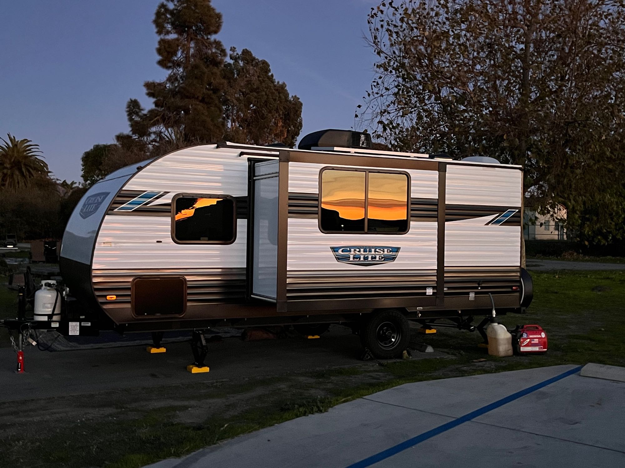 Home to Roam 2024 Forest River Cruise Lite T178BHSK.
