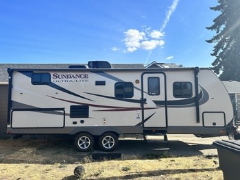 2016 Heartland Sundance XLT Ultra-Lite Travel Buddy