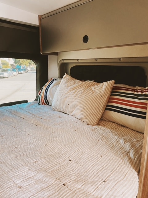 Camper van RV Rental 