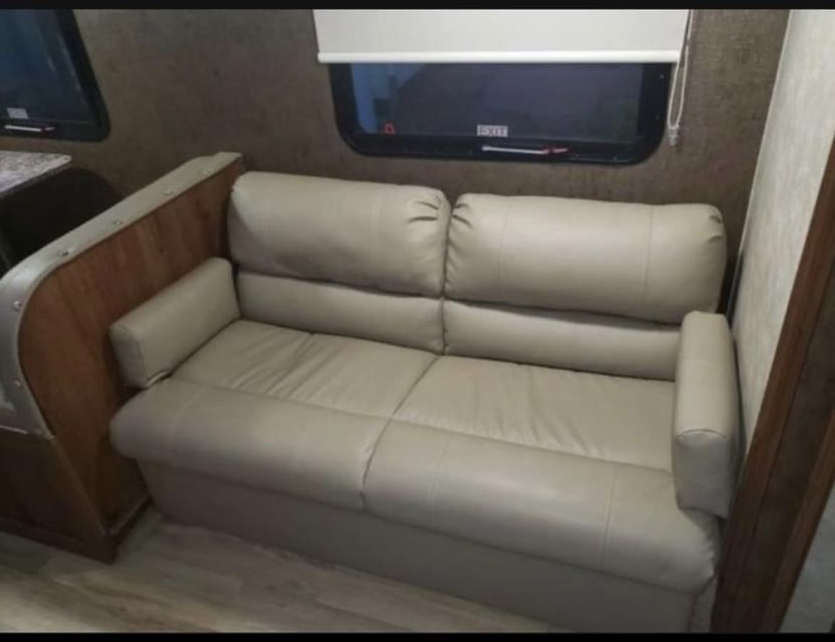 Travel trailer RV Rental 