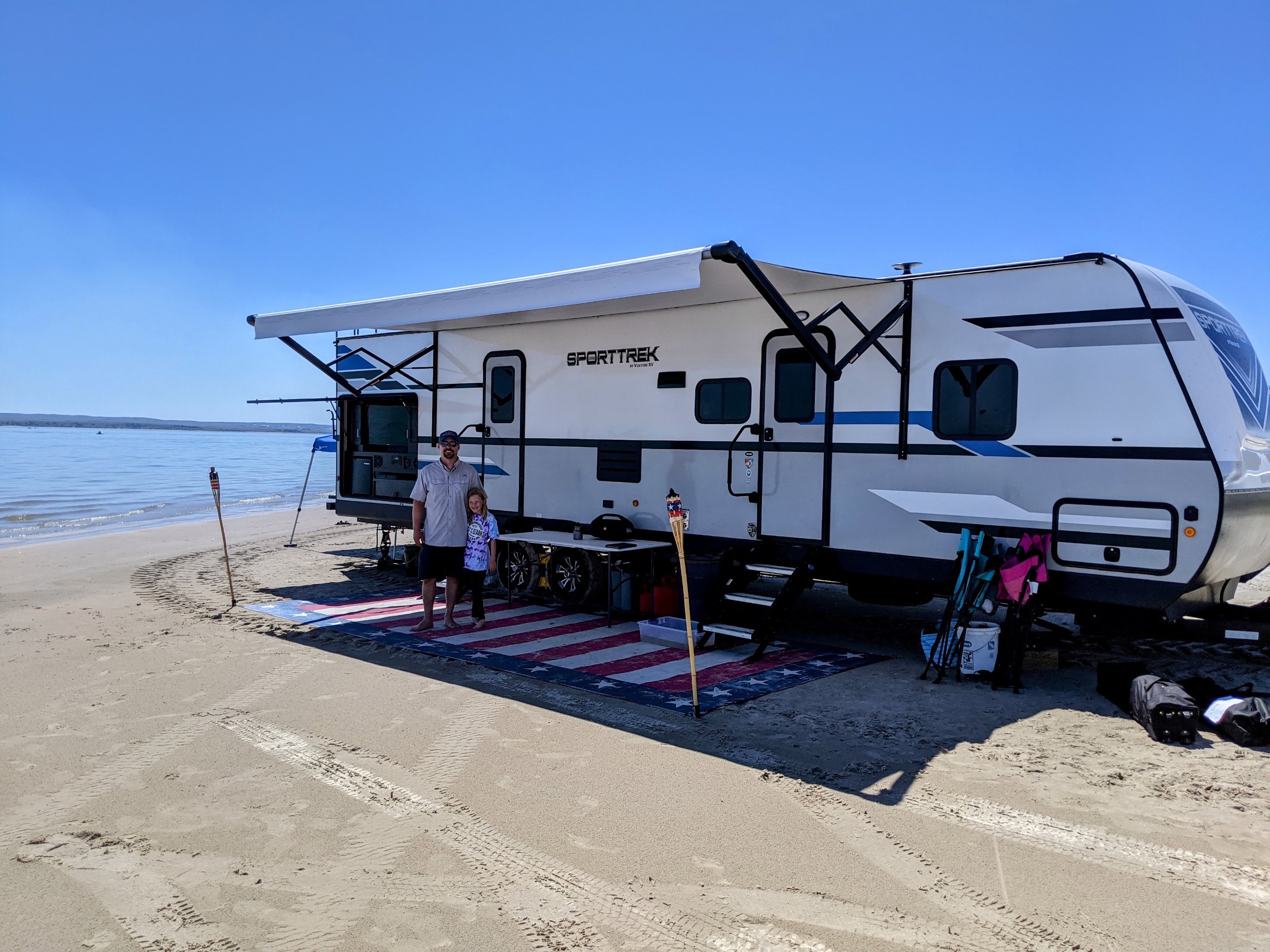 2020 Venture Sporttrek ST332VBH- Bunkhouse, Outdoor kitchen