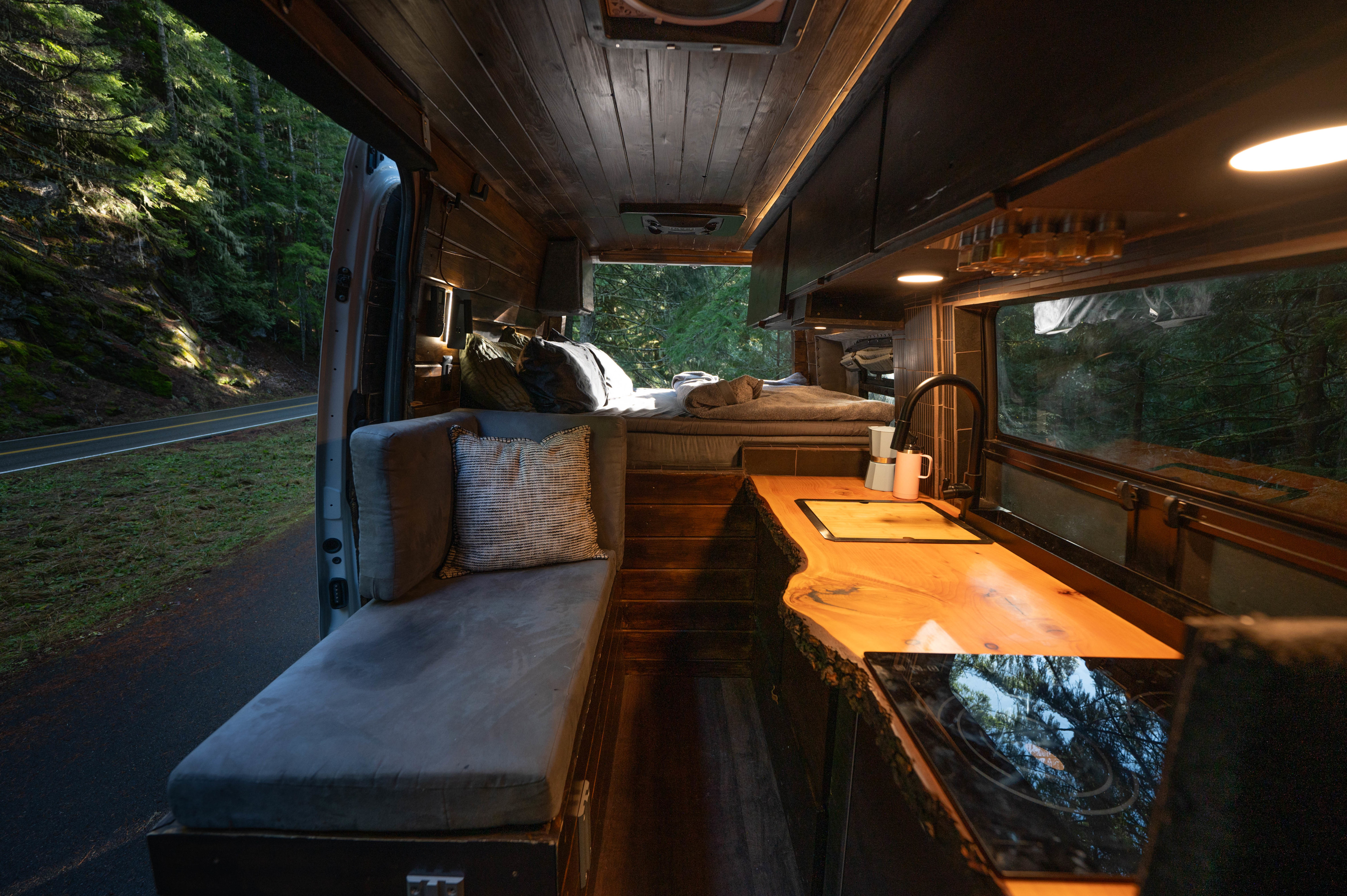 Camper van RV Rental 