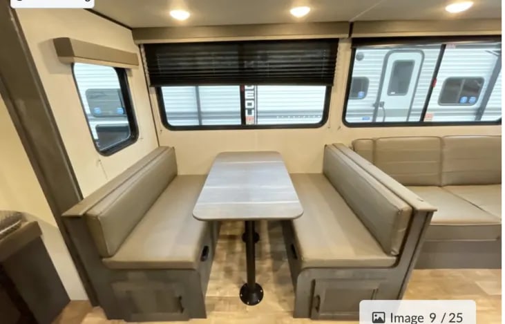 Travel trailer RV Rental 