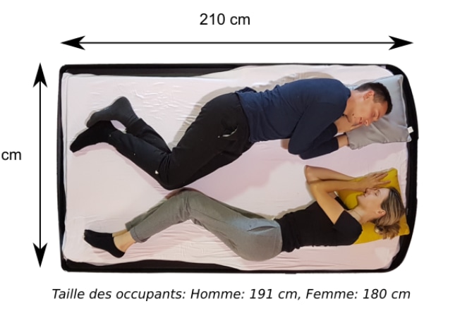 RV rental: A 210cm bed fits two tall travelers (191cm man, 180cm woman) for comfort and space.. Naitup Duo 2025