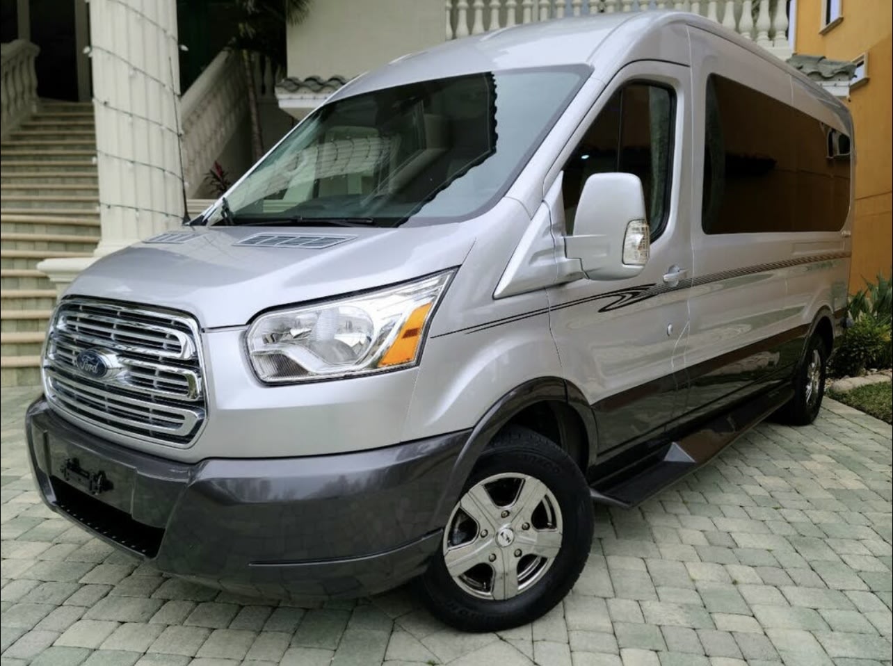 Luxury Family Adventure Van | Seats 7 | Airport Delivery