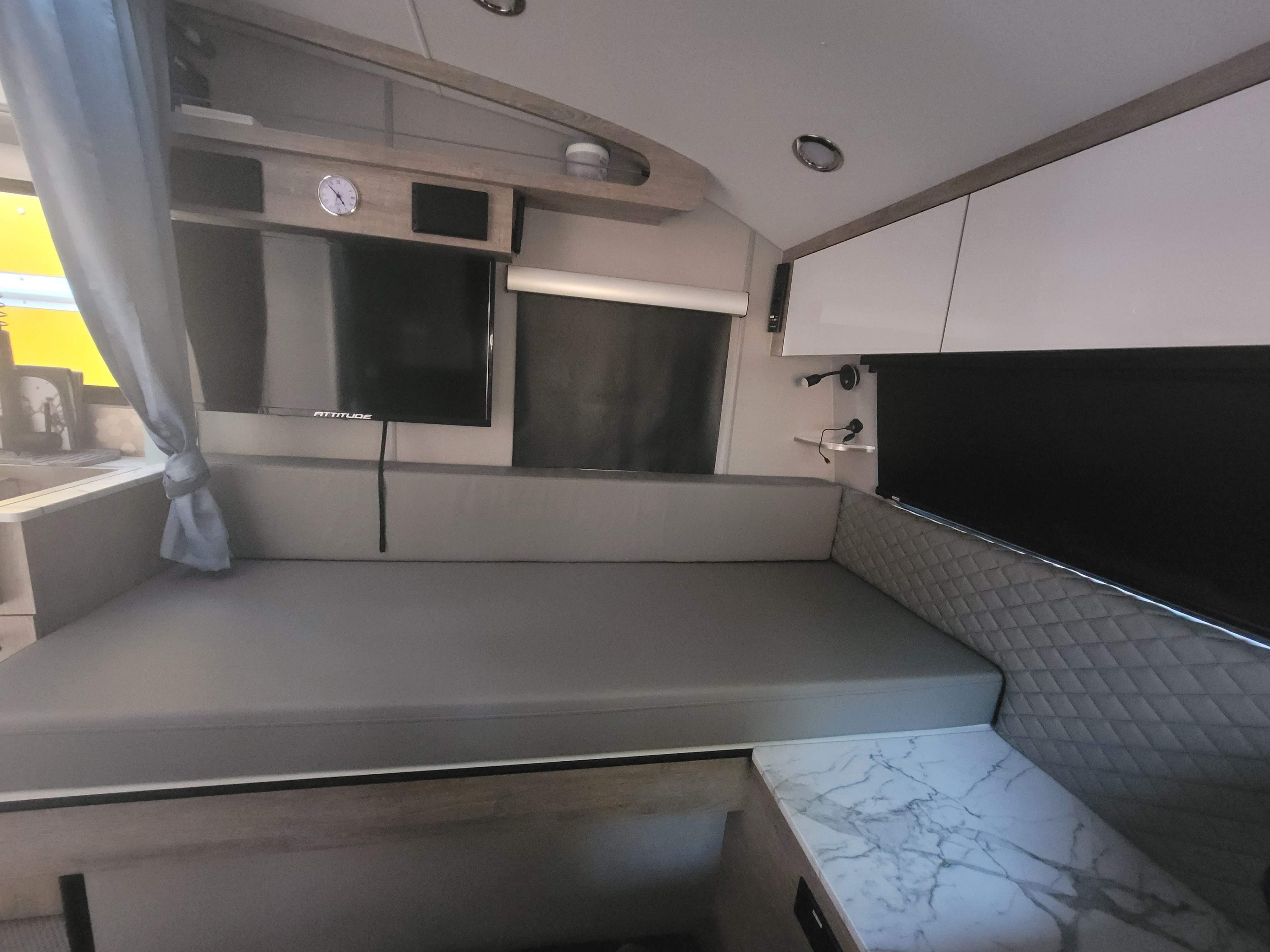 Travel trailer RV Rental 