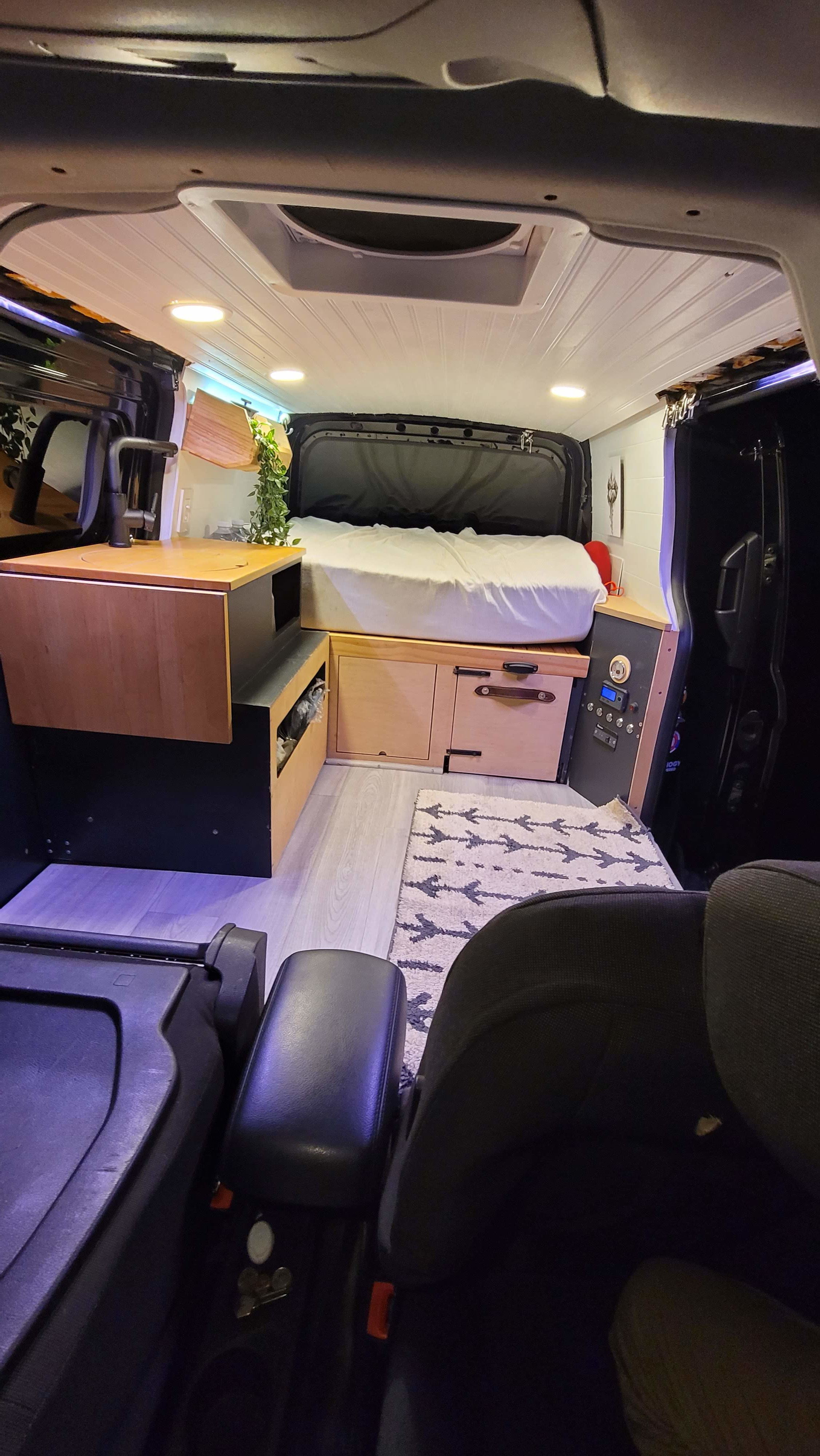 Camper van RV Rental 