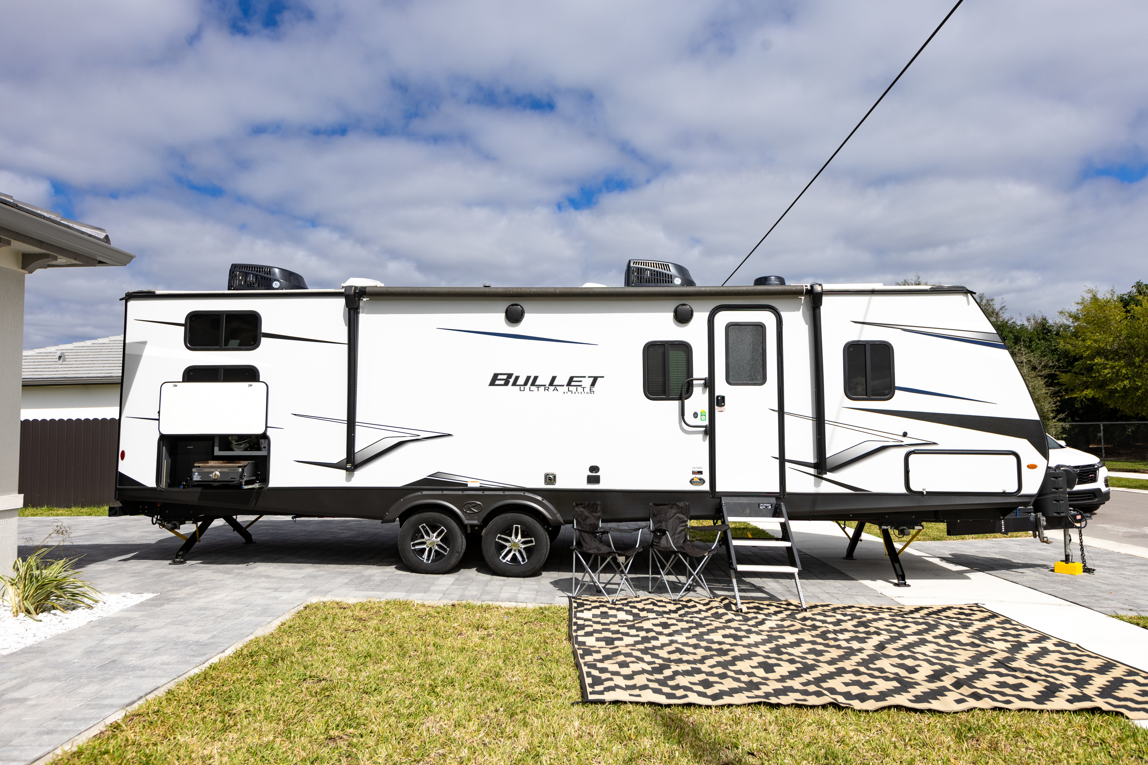 Travel trailer RV Rental 