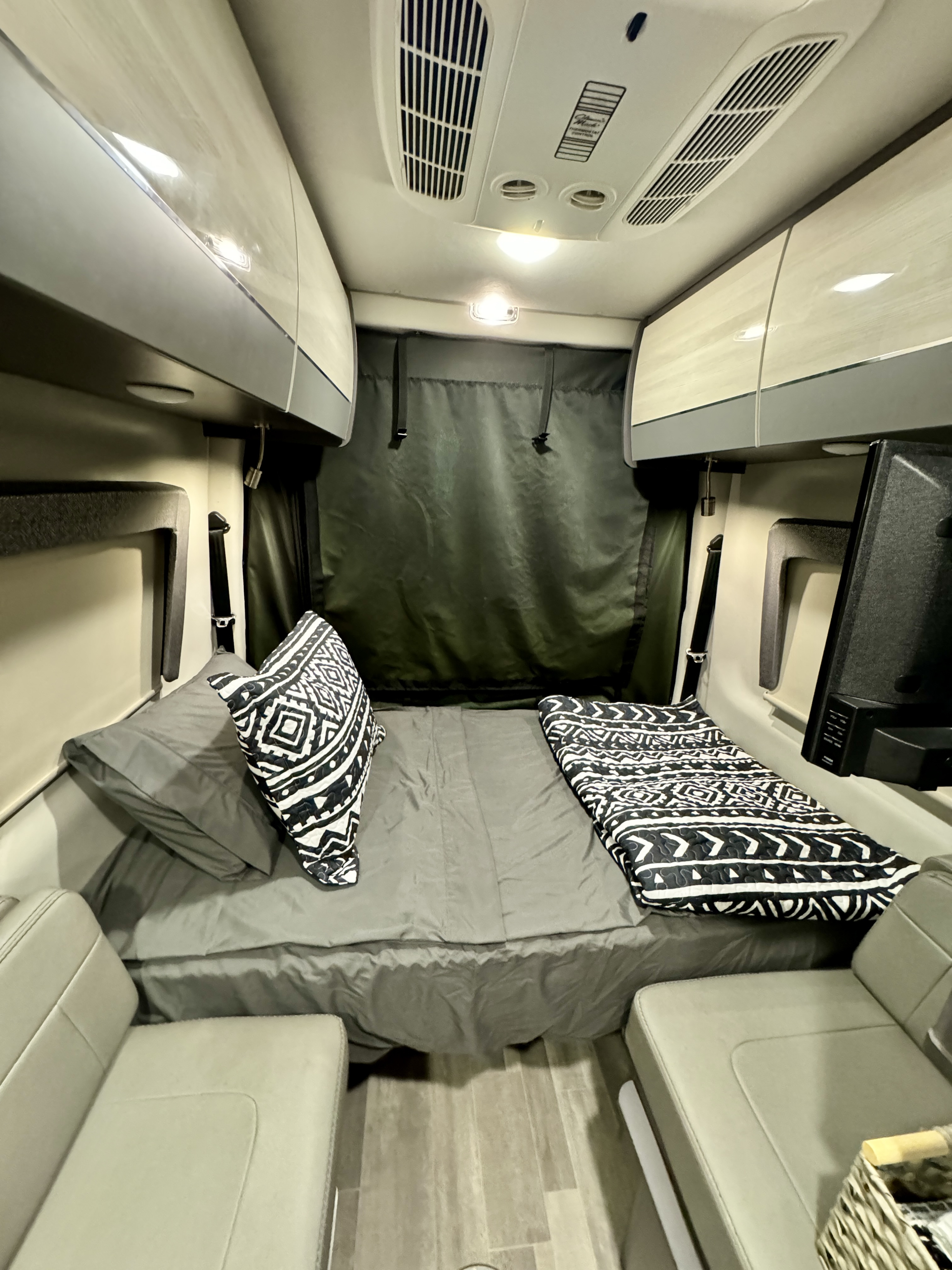 Class B RV Rental 