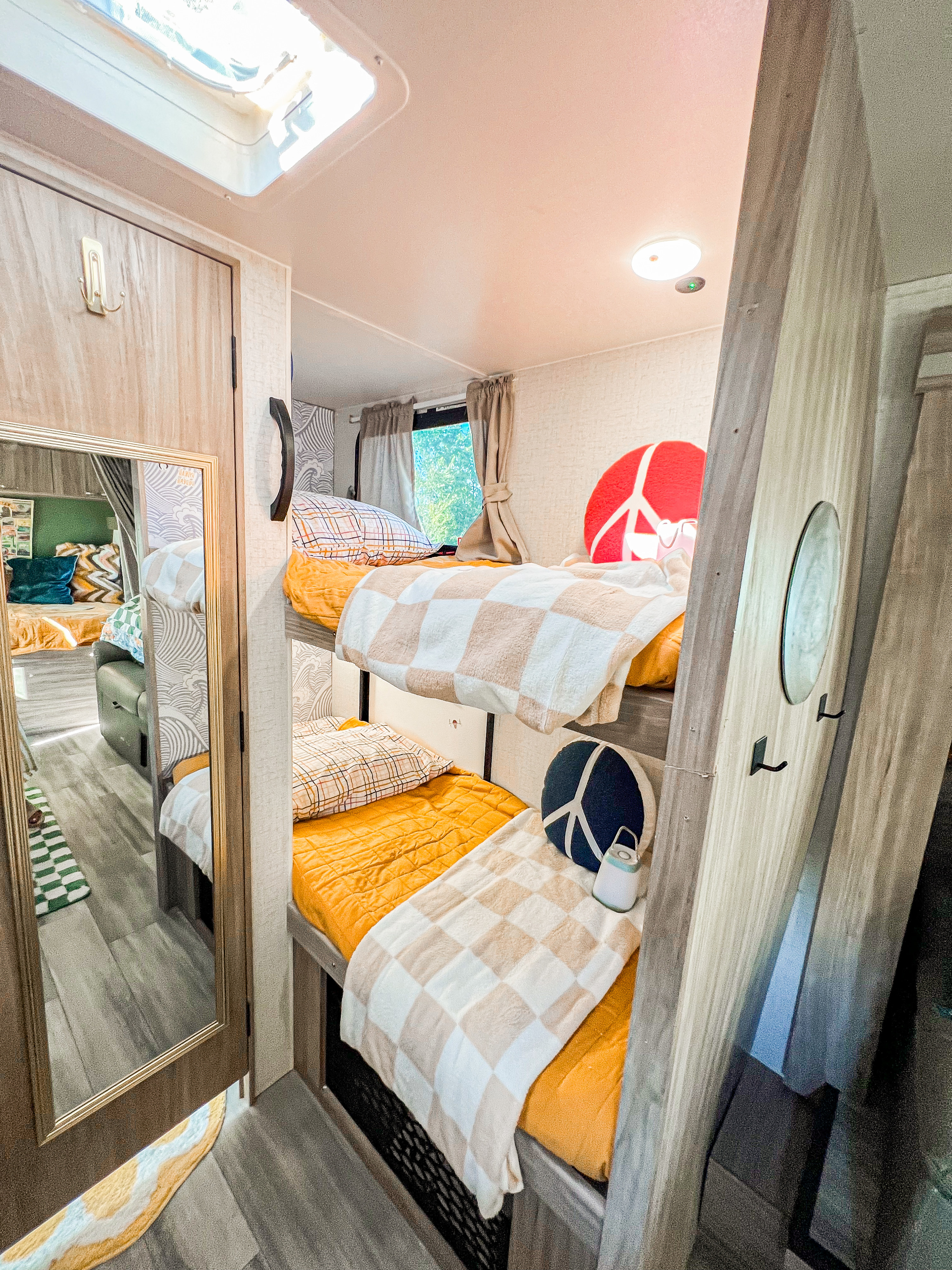 Travel trailer RV Rental 