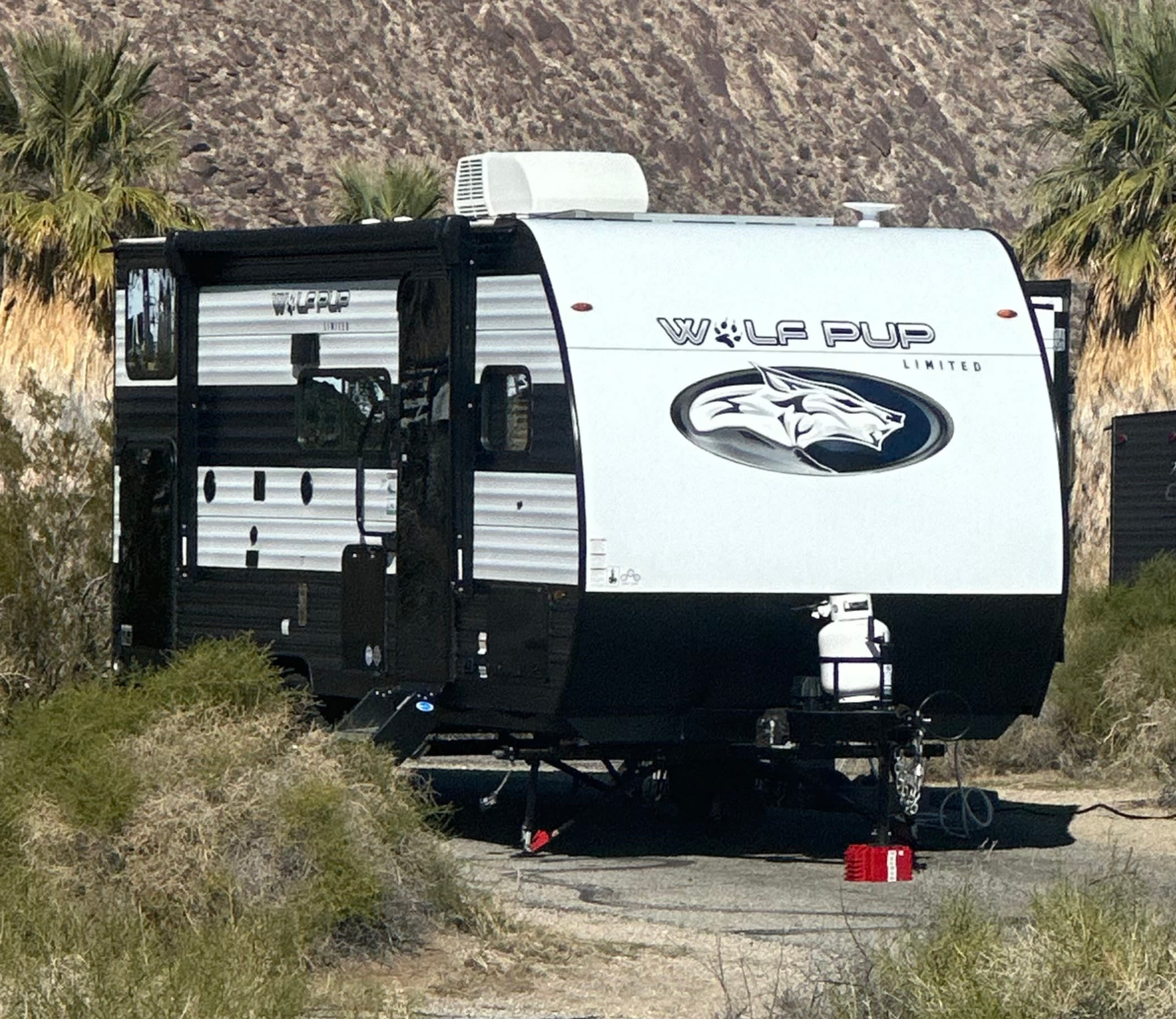 Brand New 2024 WolfPup17JW - Sleeps 6+, Slide Out, outdoor fridge & speaker