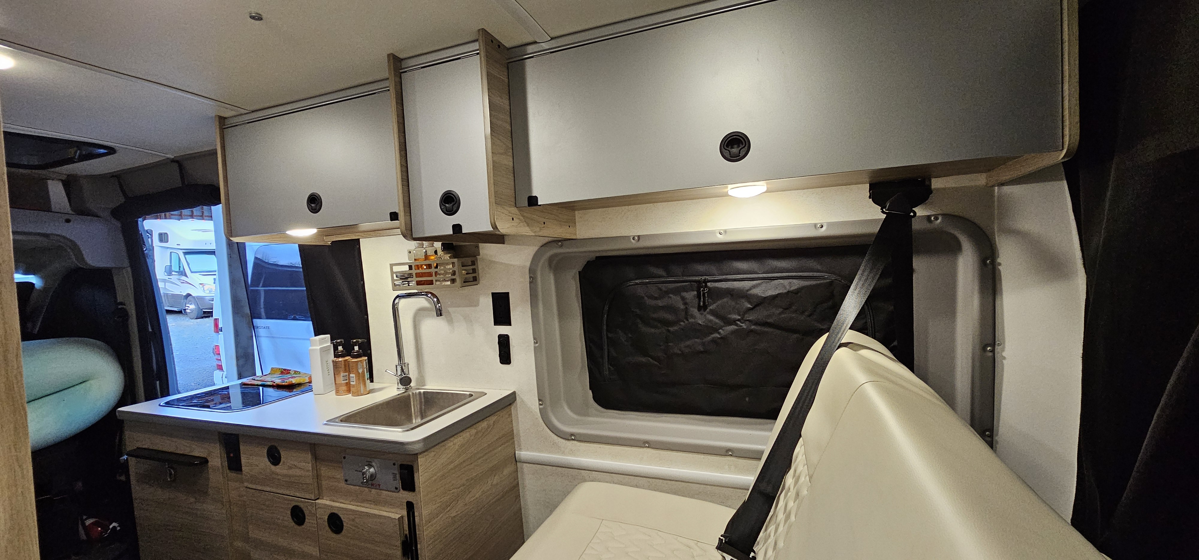 Class B RV Rental 