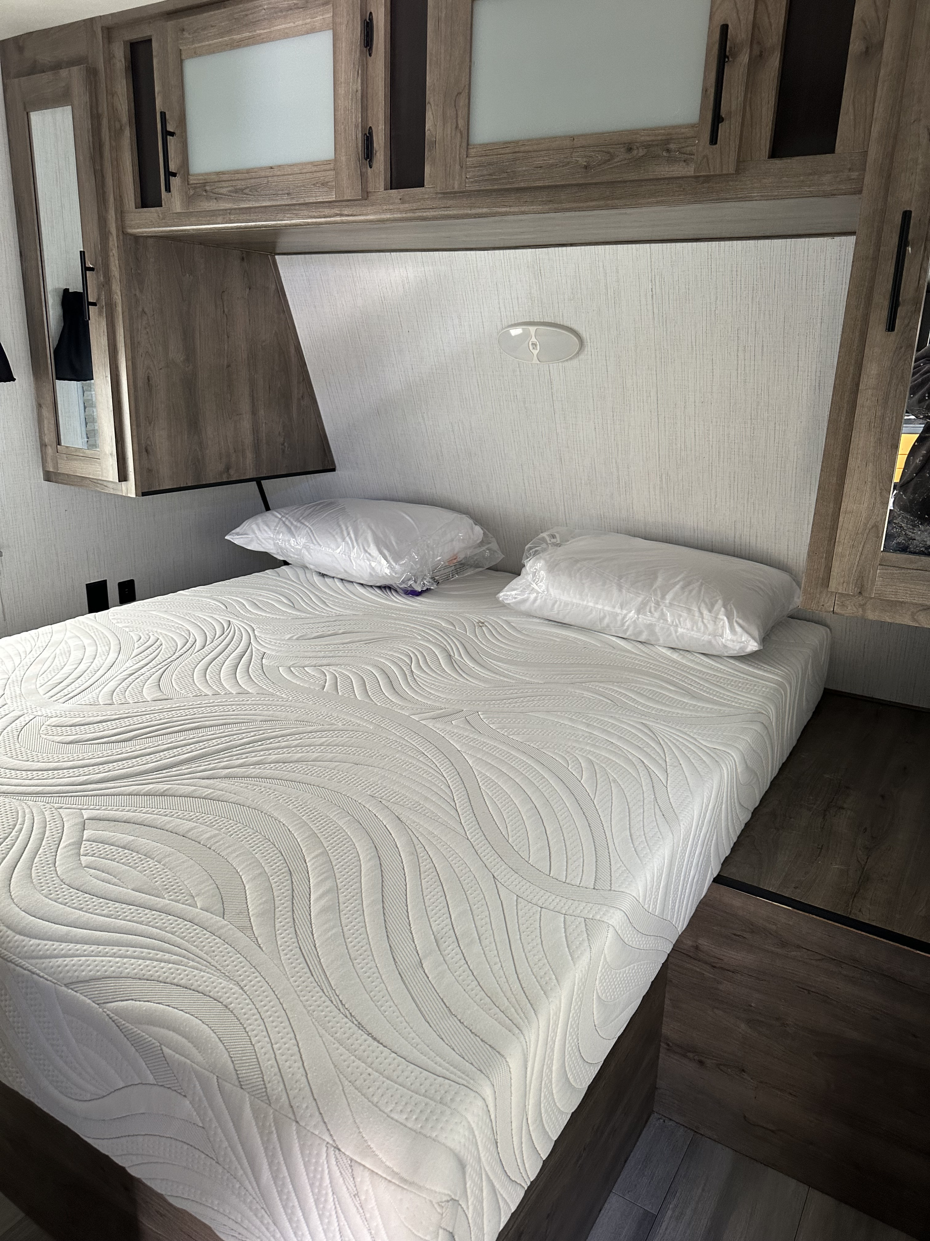 Heartland RVs Pioneer 2020