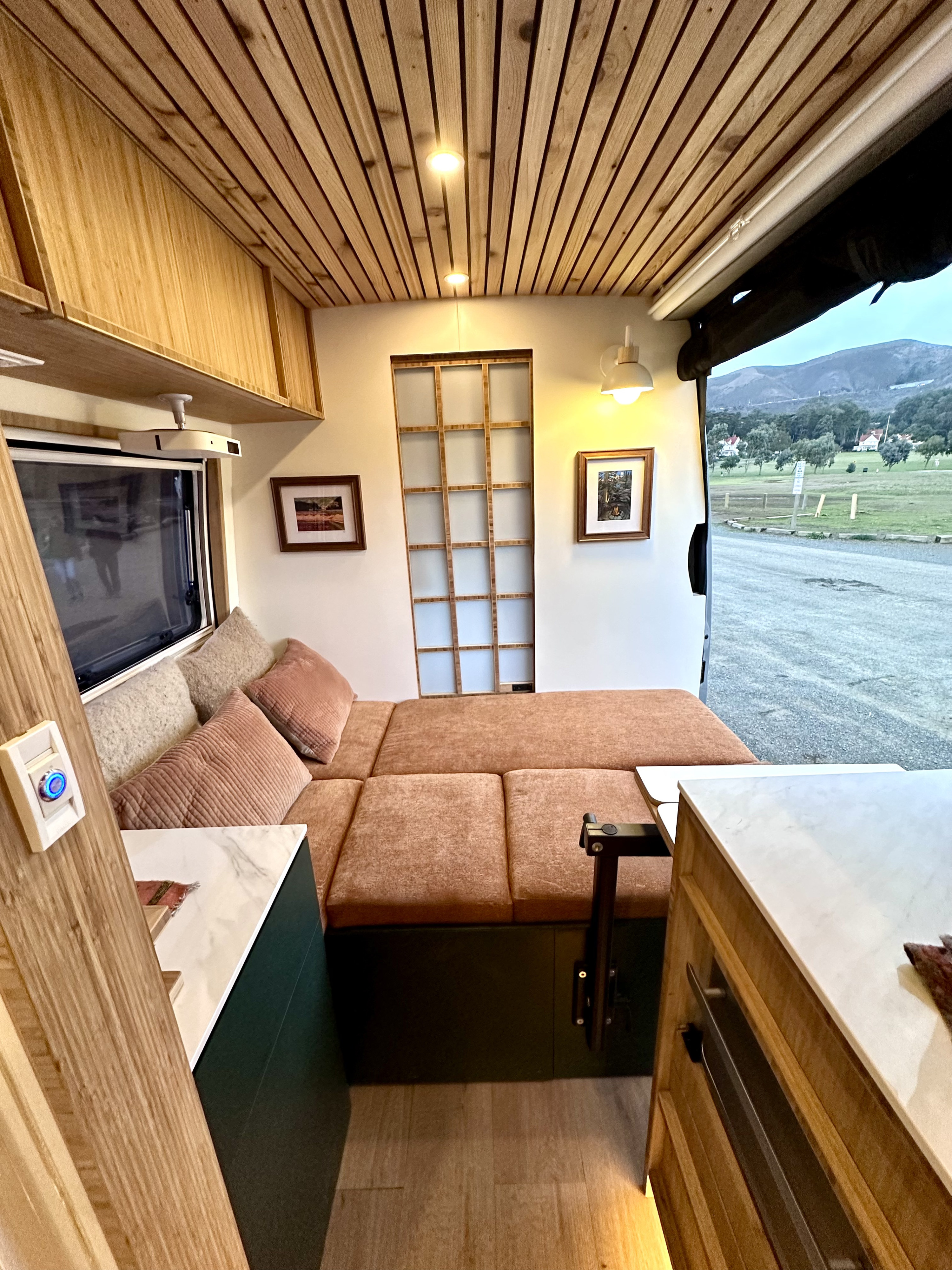 Camper van RV Rental 