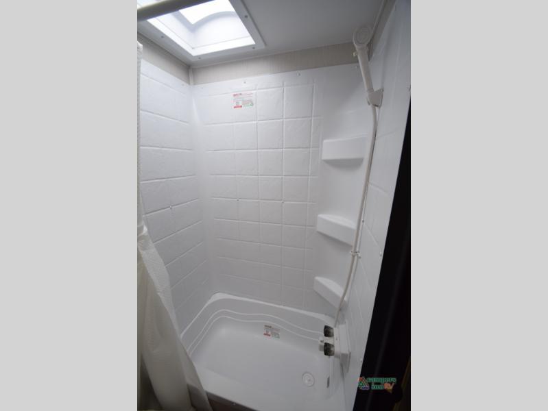 Travel trailer RV Rental 