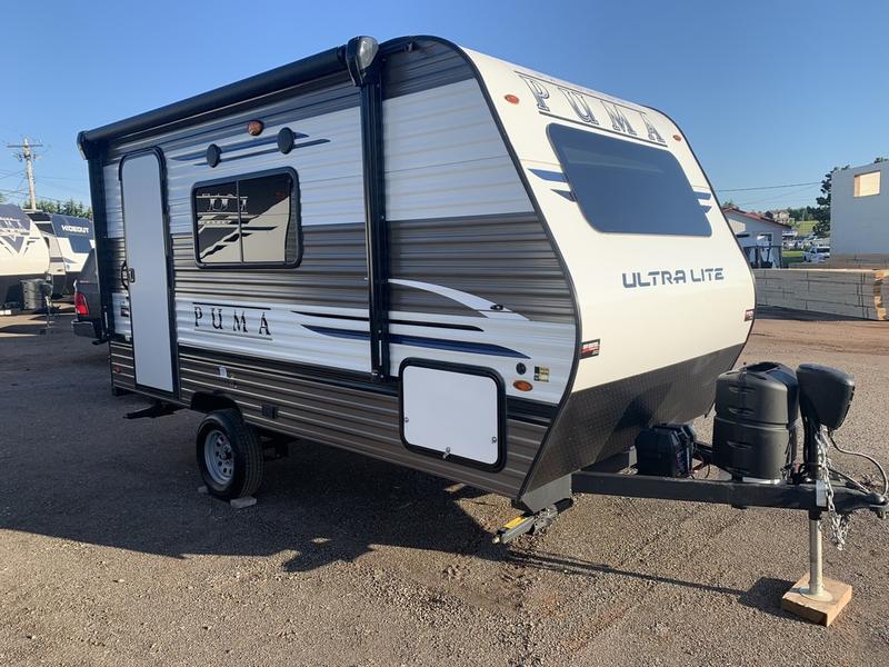 Travel trailer RV Rental 