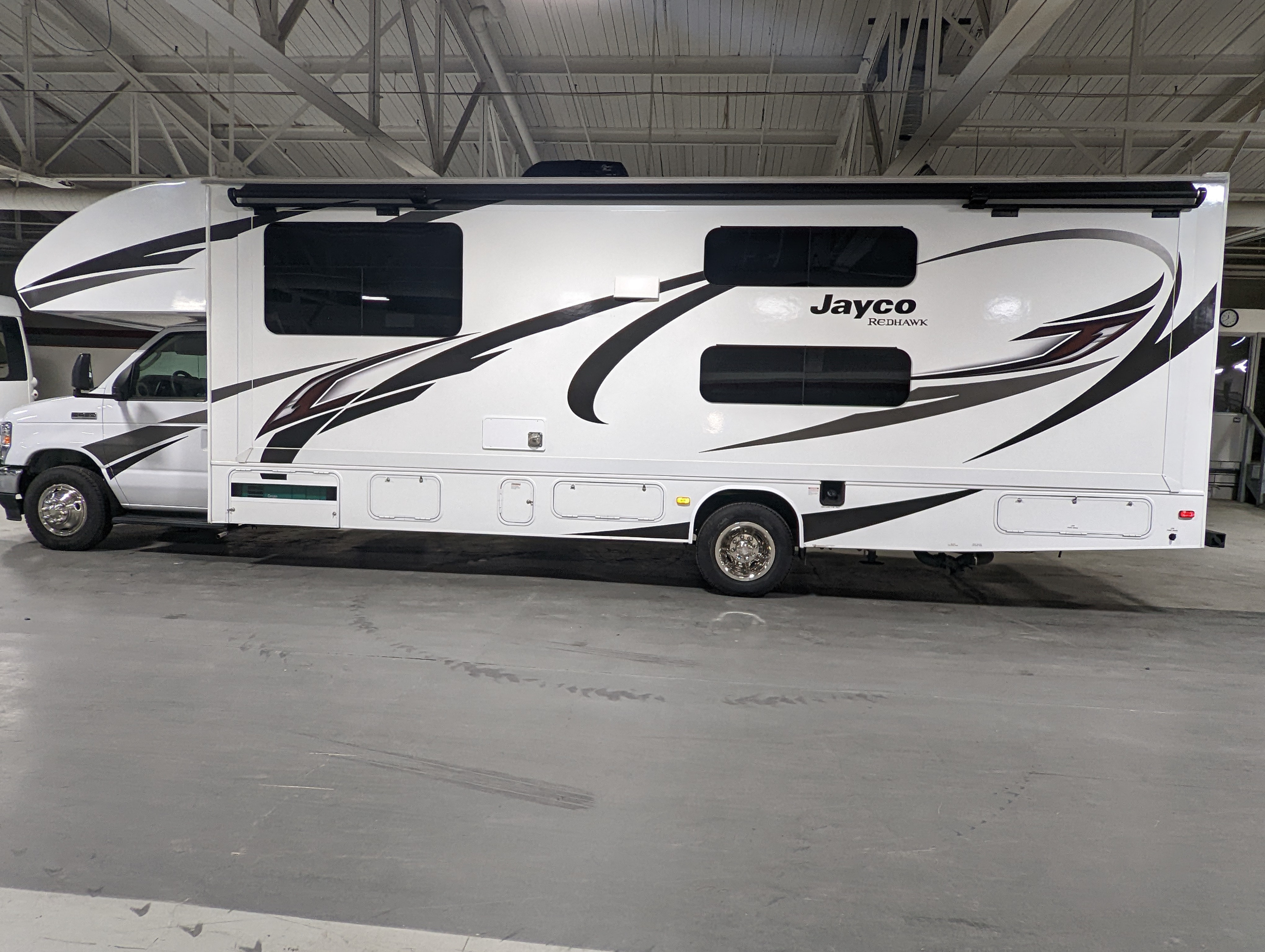 2021 Jayco Redhawk 31F: Luxurious travel for the whole family from Hoosier