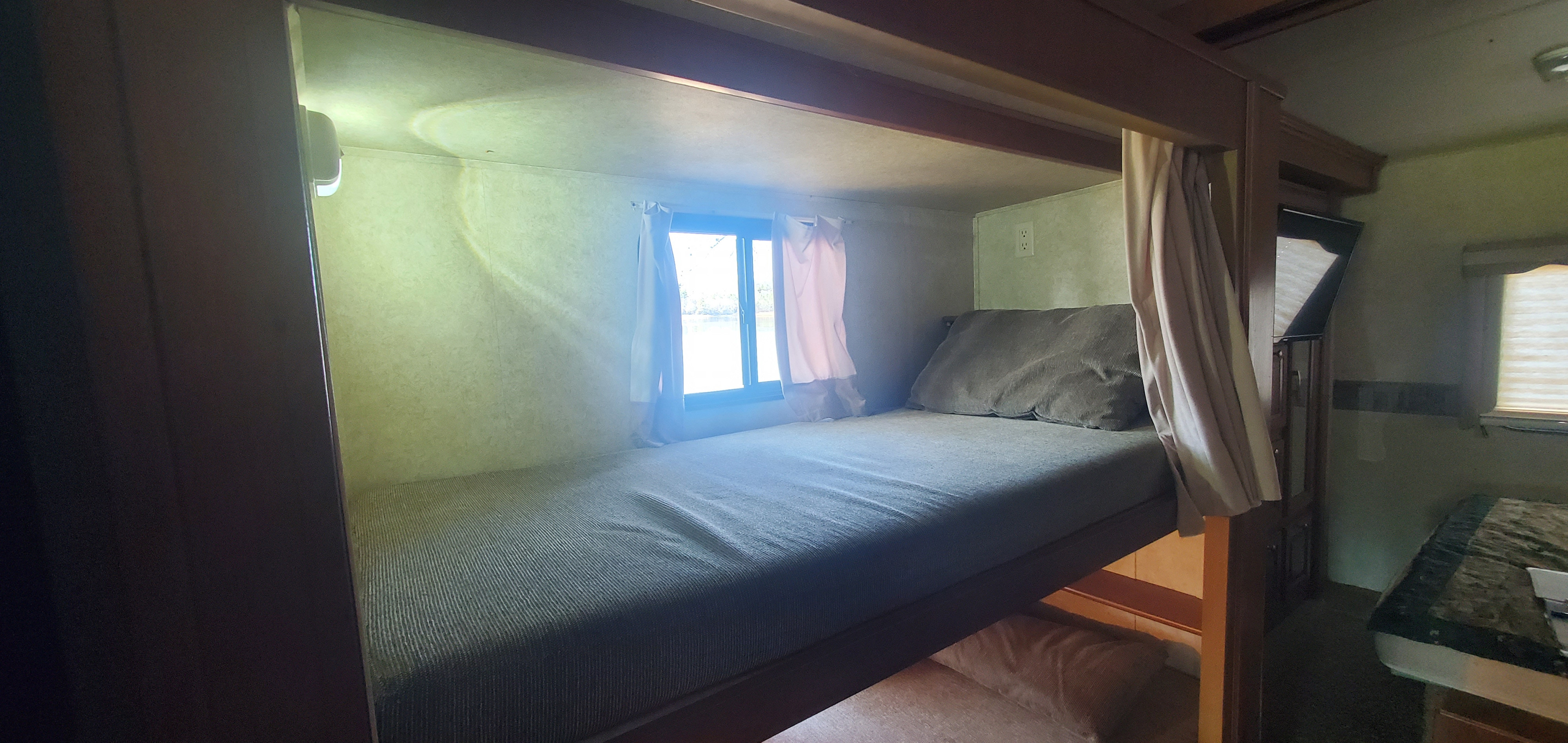 Georgetown Georgetown Motorhome 2012