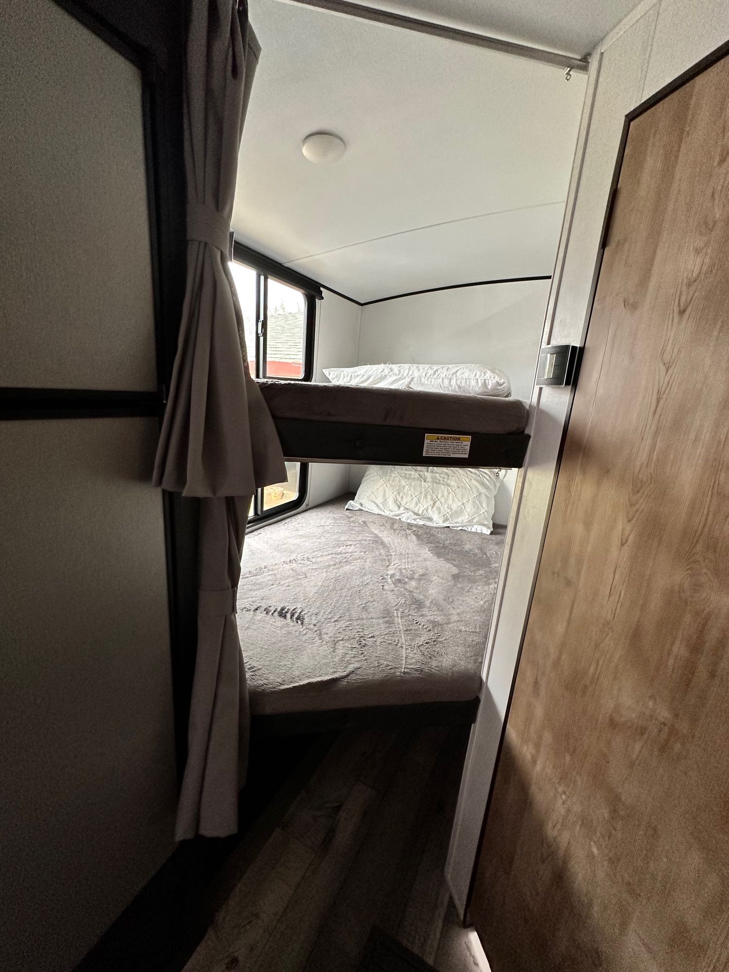 Travel trailer RV Rental 