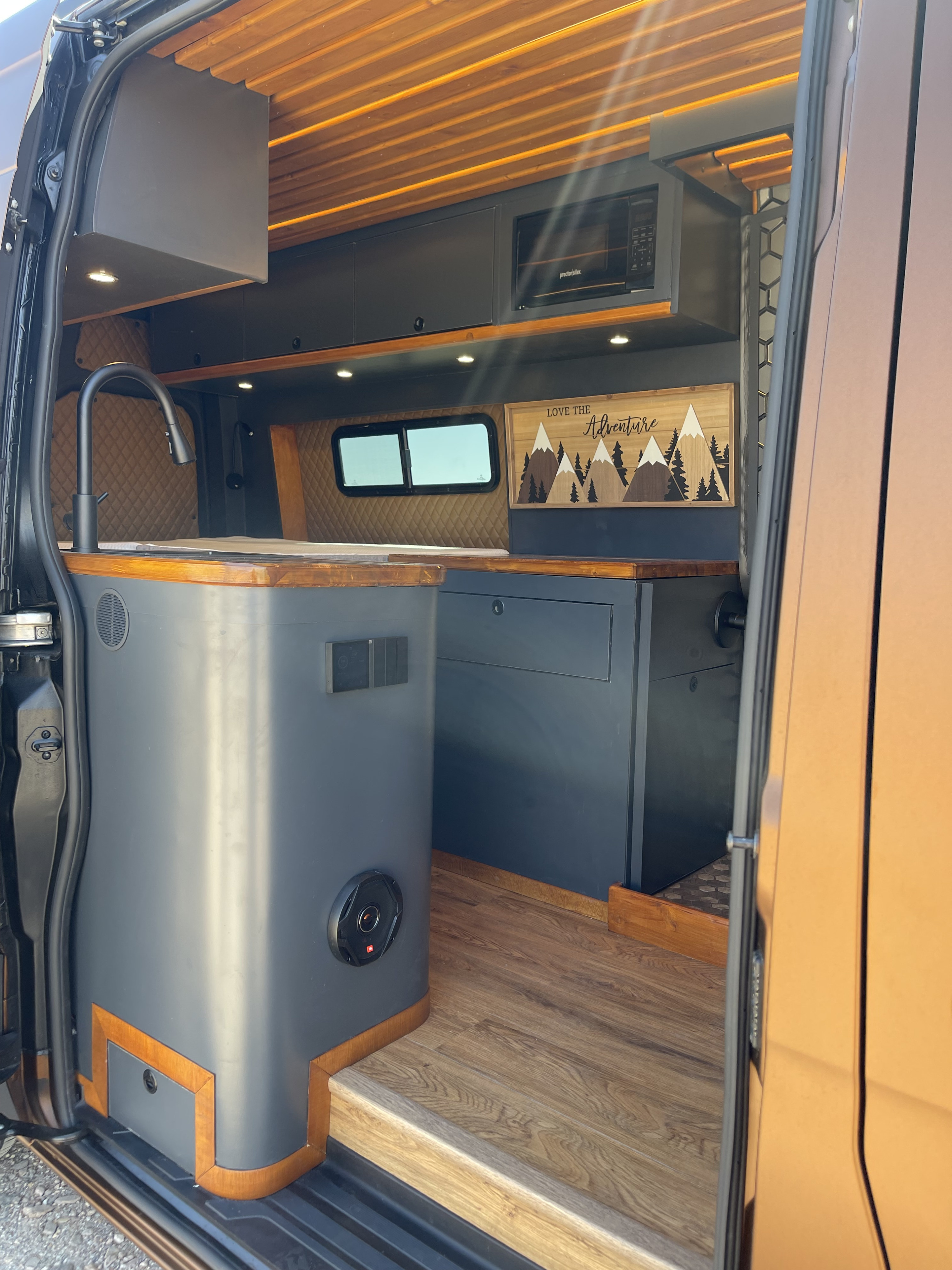 Camper van RV Rental 